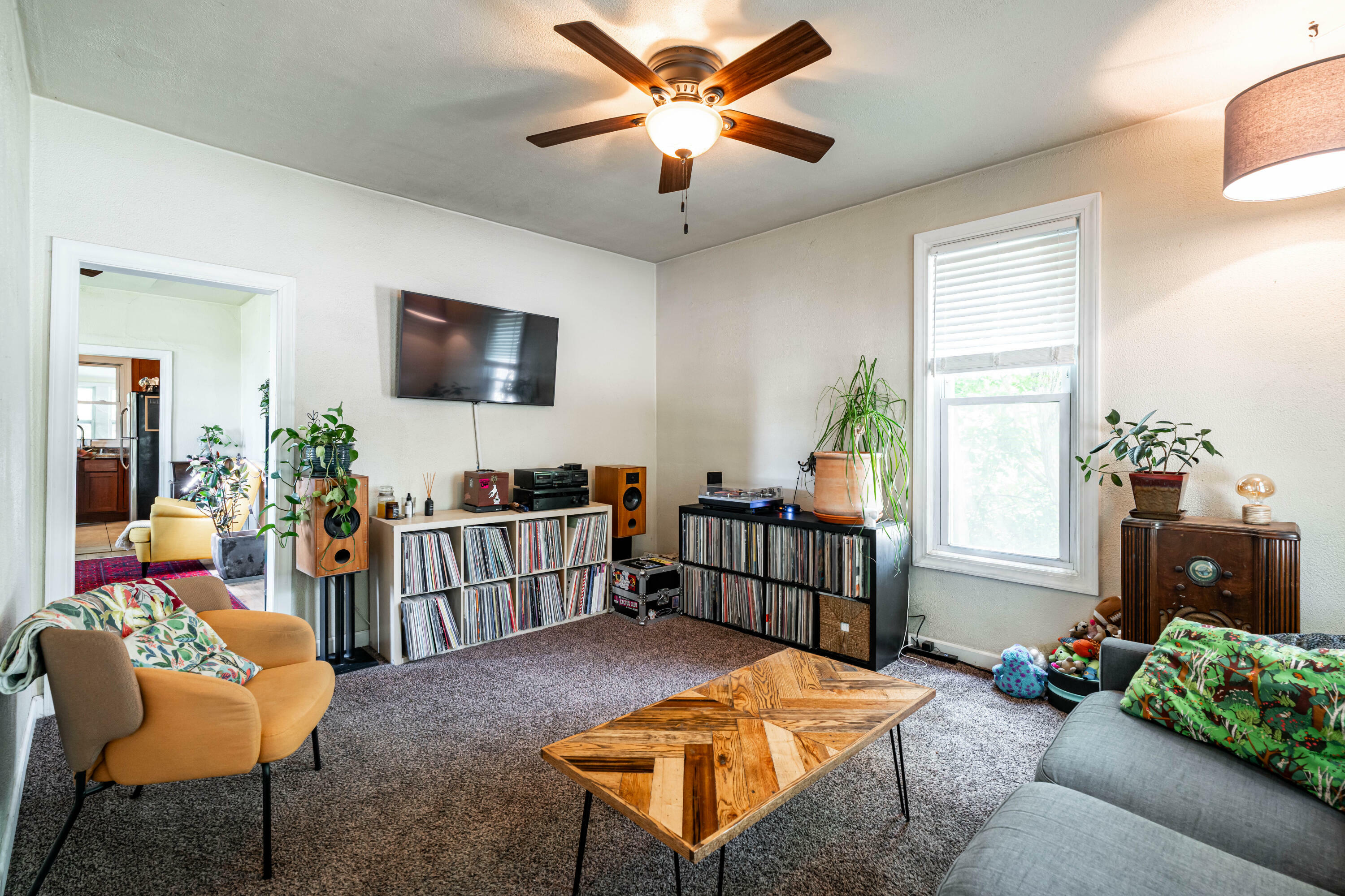 Property Photo: 319 E Stewart St WI 53207