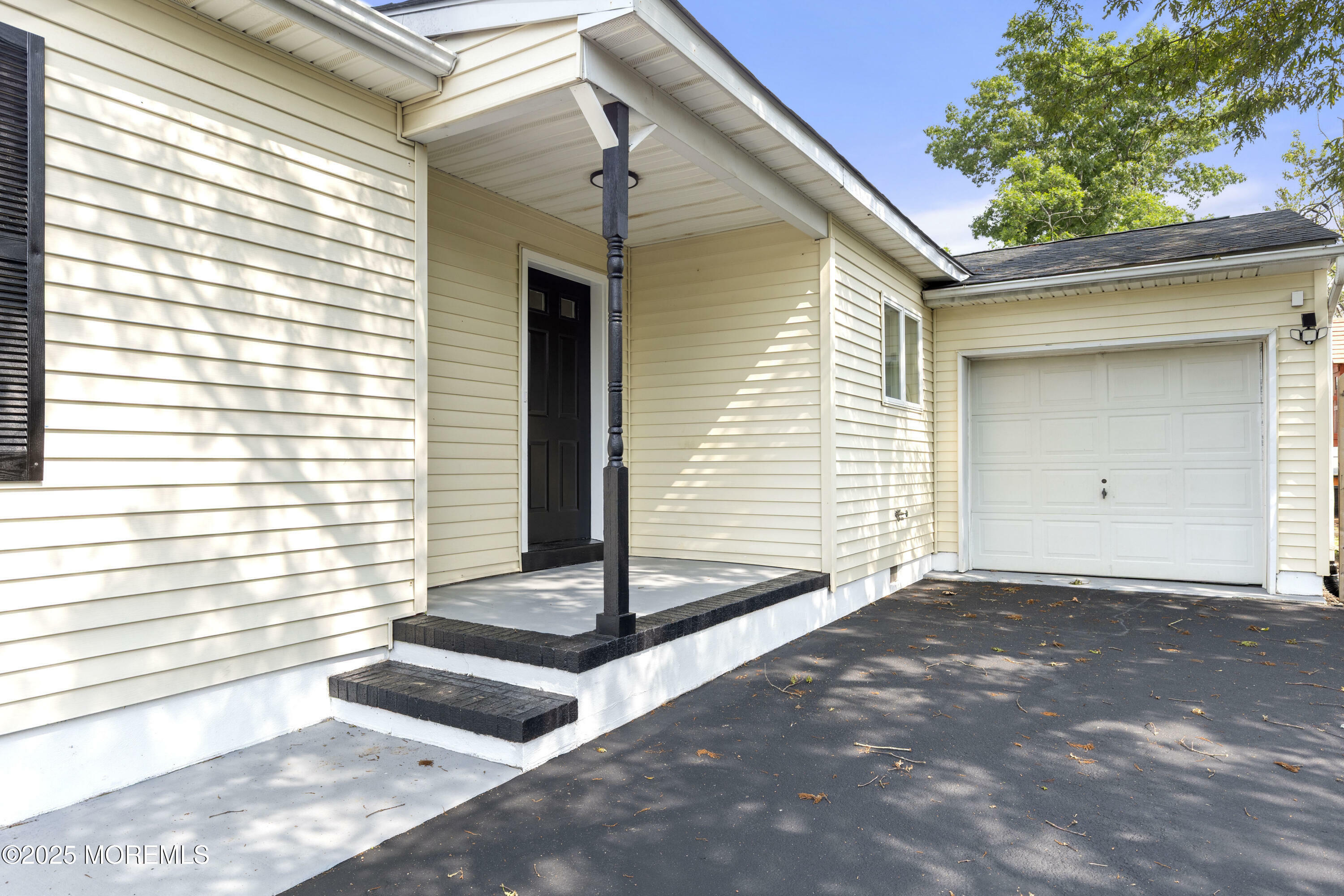Property Photo:  1136 Hawser Avenue  NJ 08050 