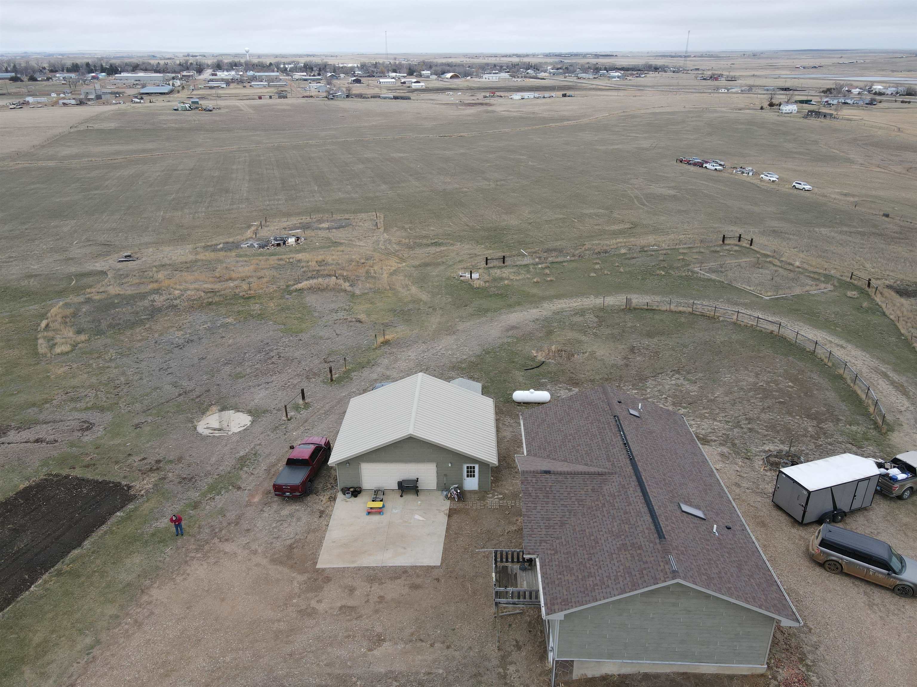 Property Photo: 305 NW Northwestern Avenue SD 57760