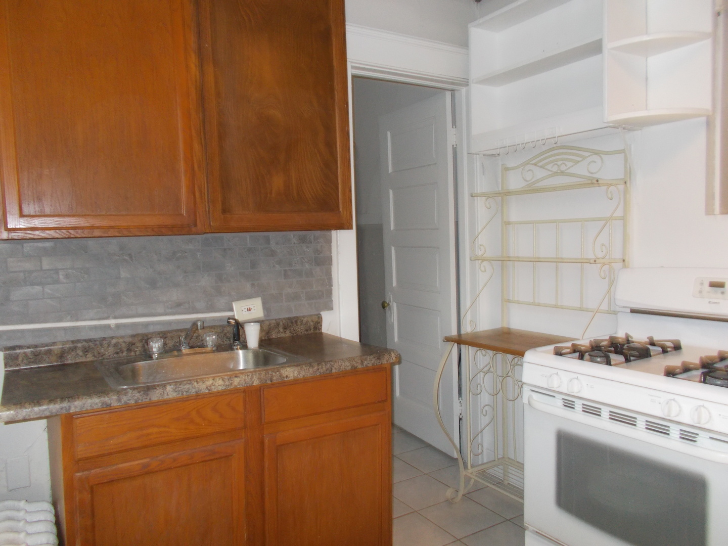 Property Photo: 2900 Enoch Avenue 3 IL 60099