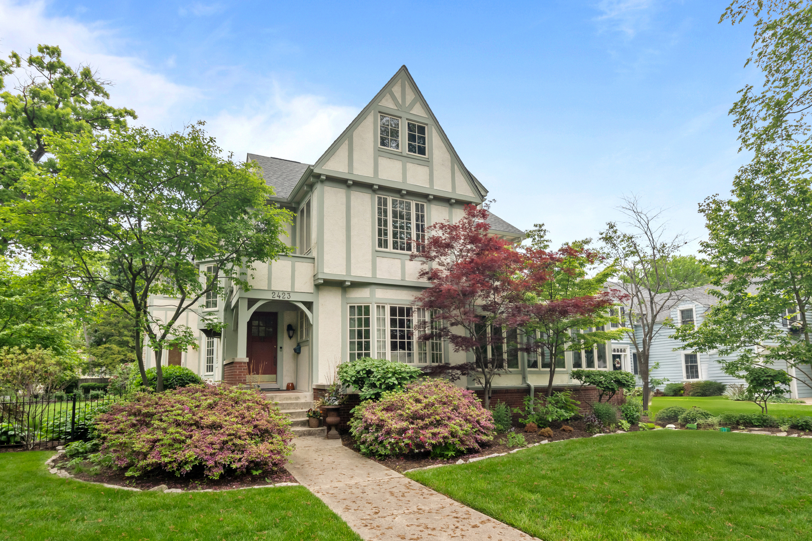 2423 Harrison Street  Evanston IL 60201 photo
