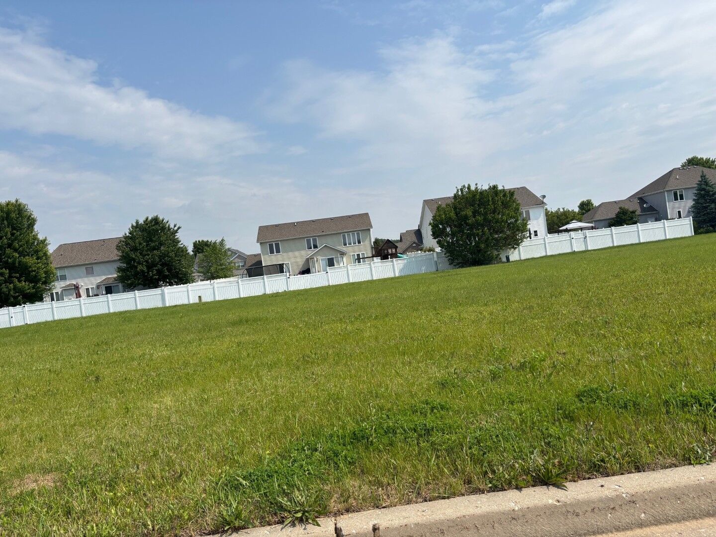 Property Photo: 5165 Sparrow Drive IL 61008