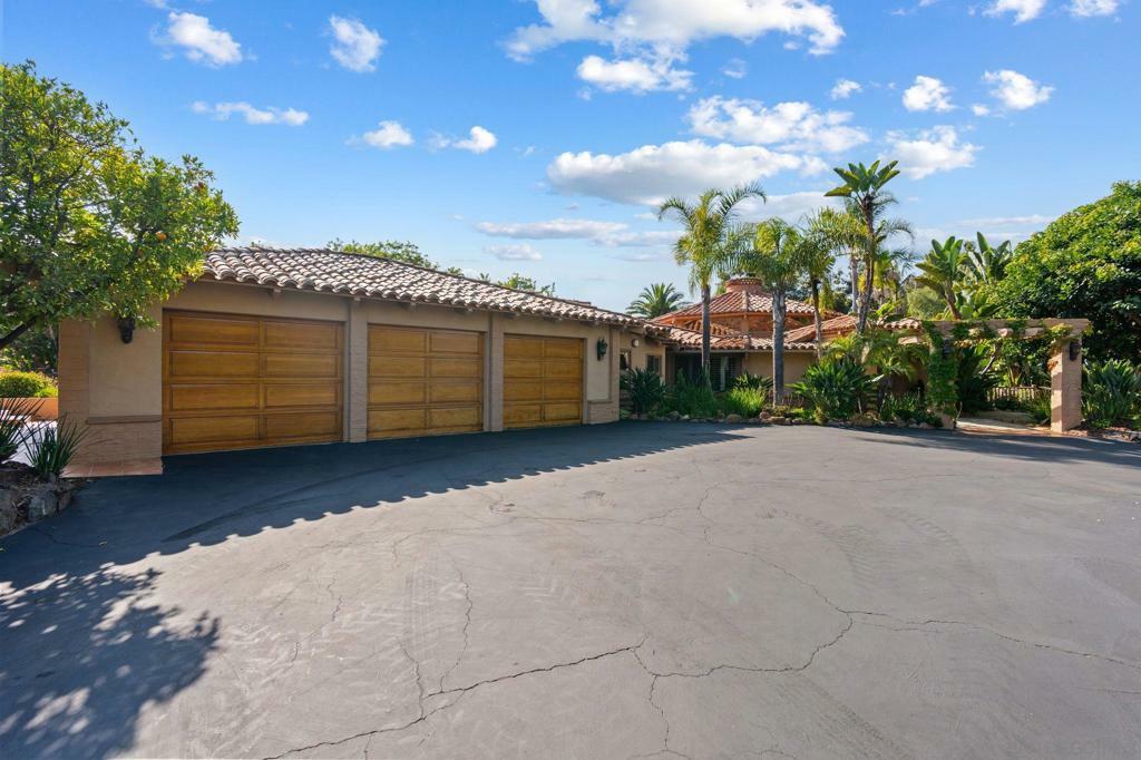 Property Photo: 17216 & 17218 La Brisa CA 92067
