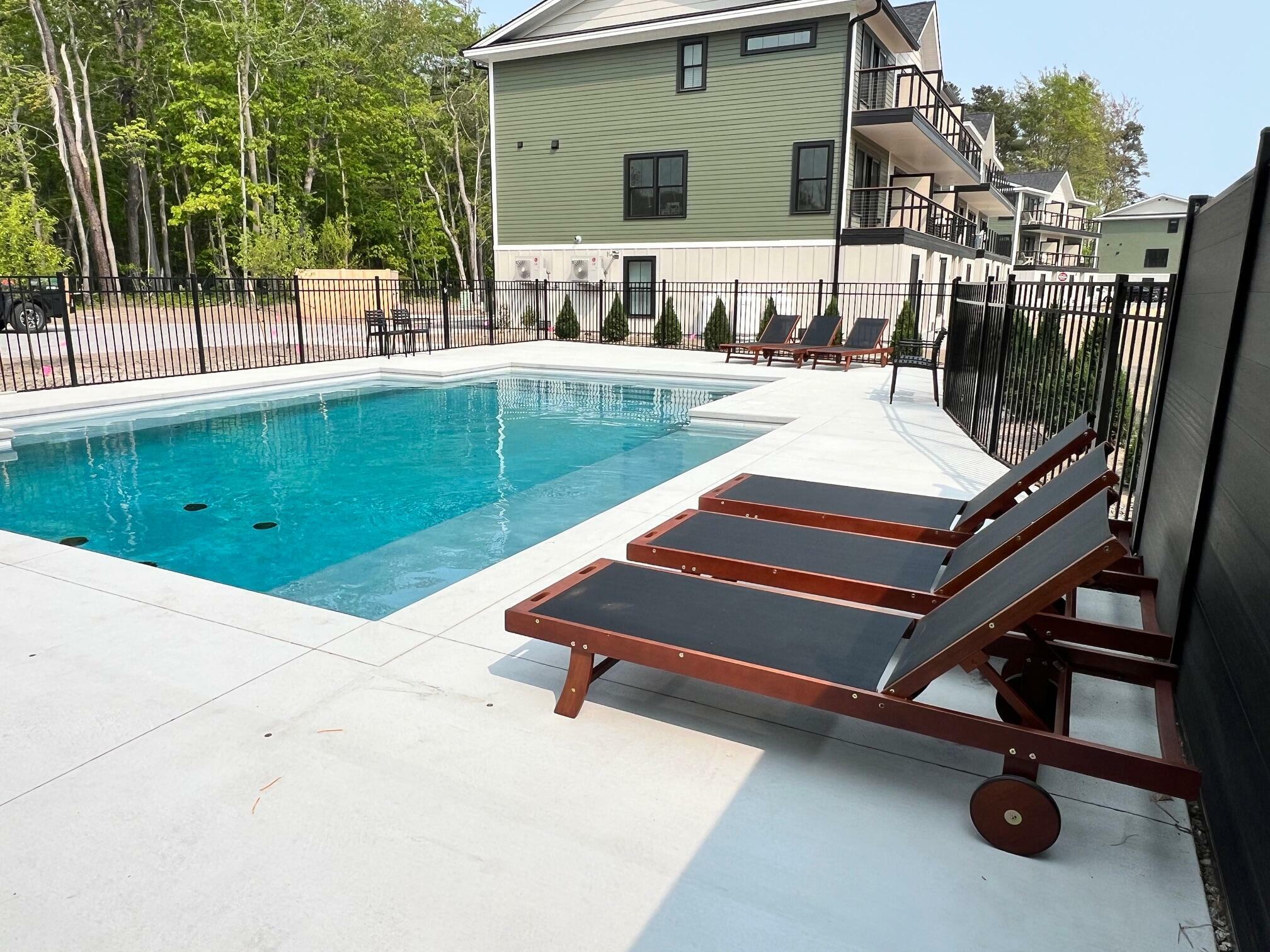 Property Photo: 26 Salt Point Drive 25 ME 04064