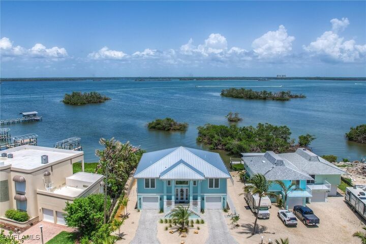 Property Photo:  21521 Widgeon Terrace  FL 33931 