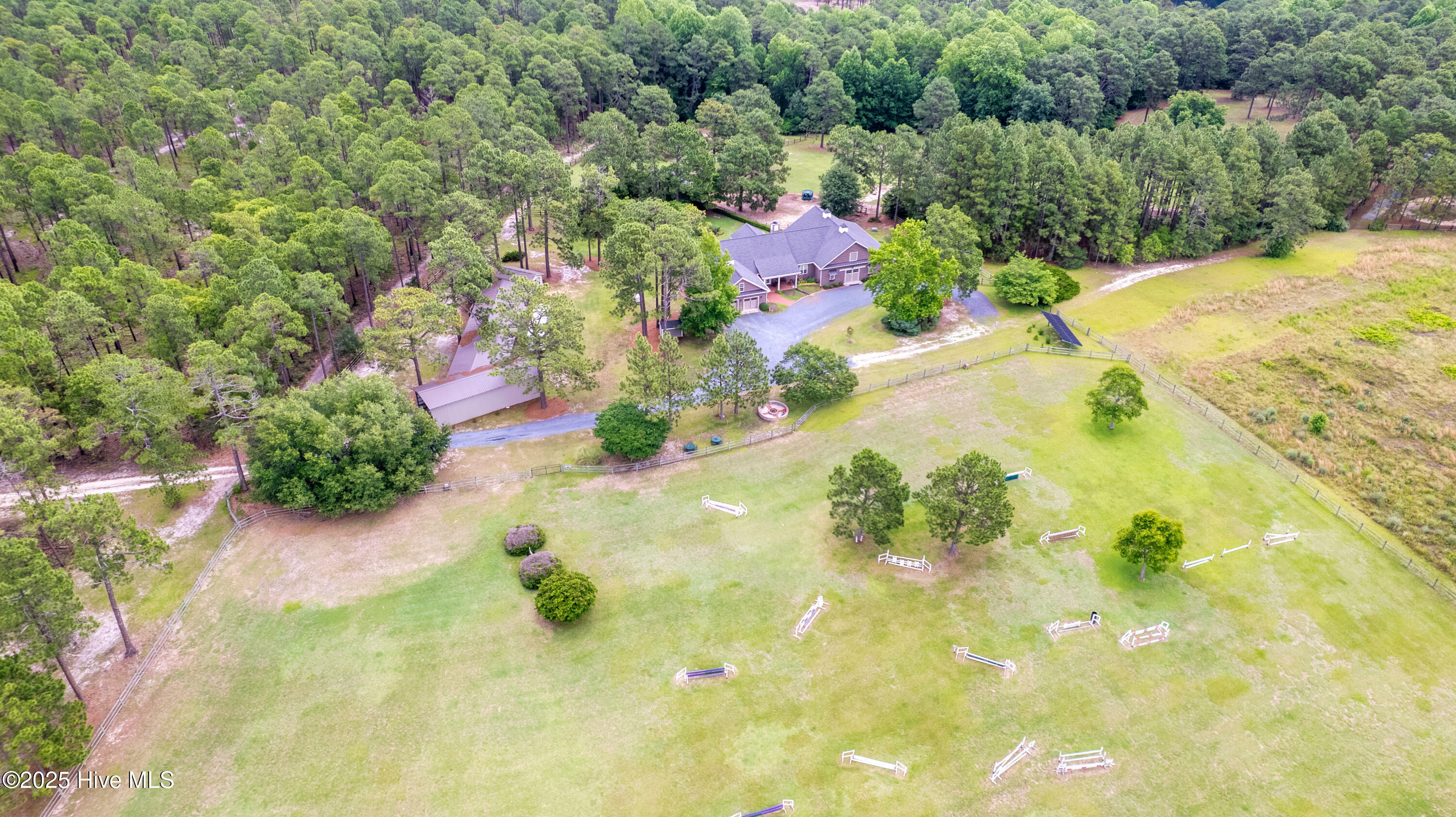 Property Photo: 729 Furr Road NC 28394