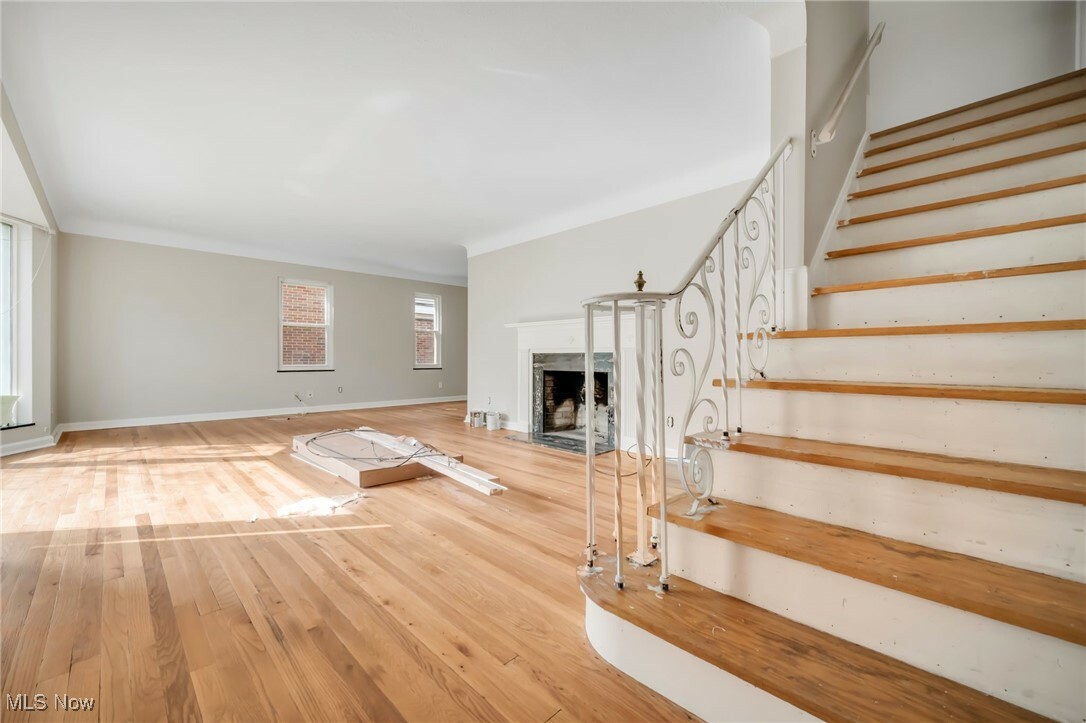 Property Photo:  1540 S Belvoir Boulevard  OH 44121 