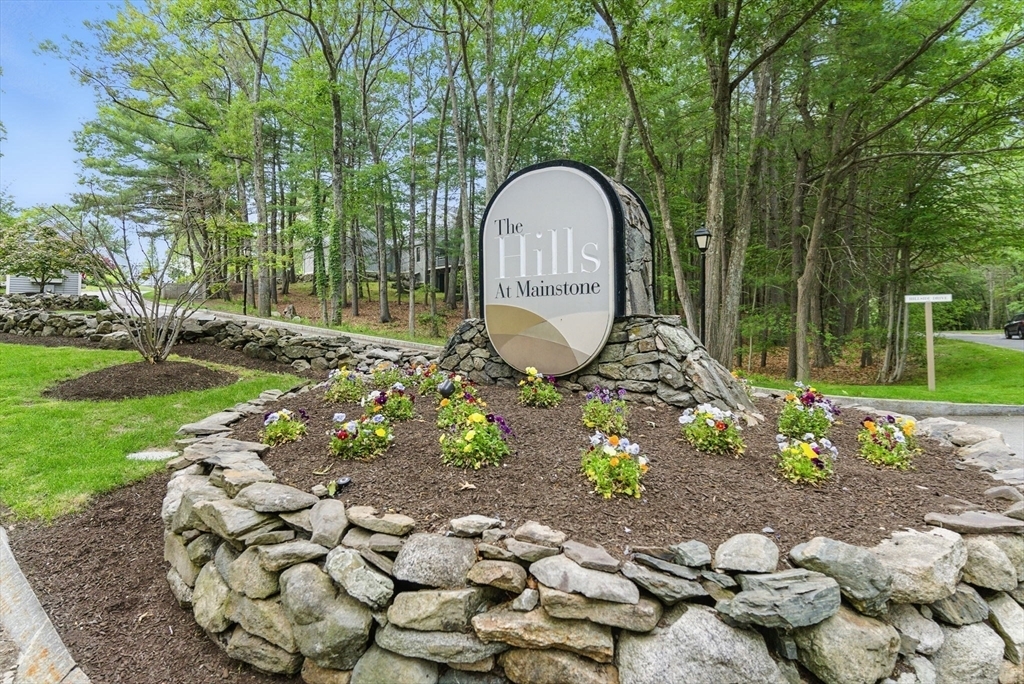 Property Photo: 2 Hillside Dr 2 MA 01778