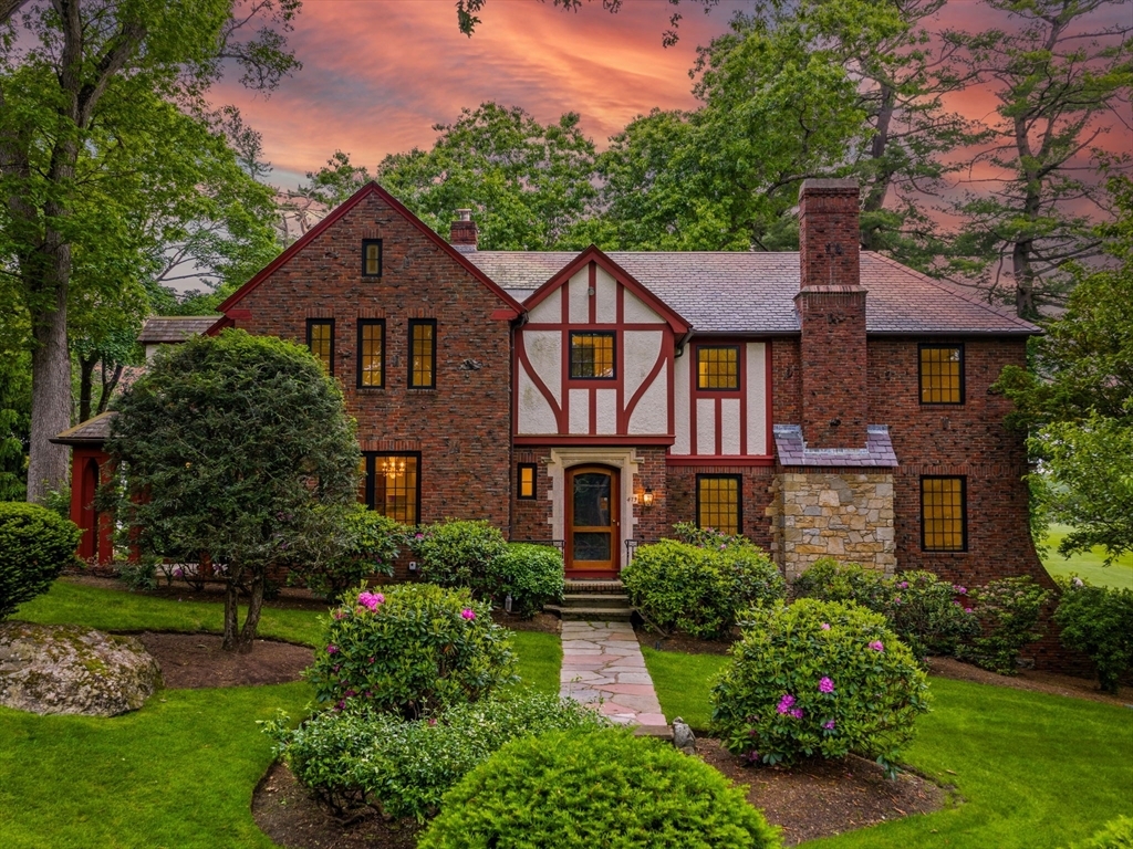 479 Chestnut Street  Newton MA 02468 photo