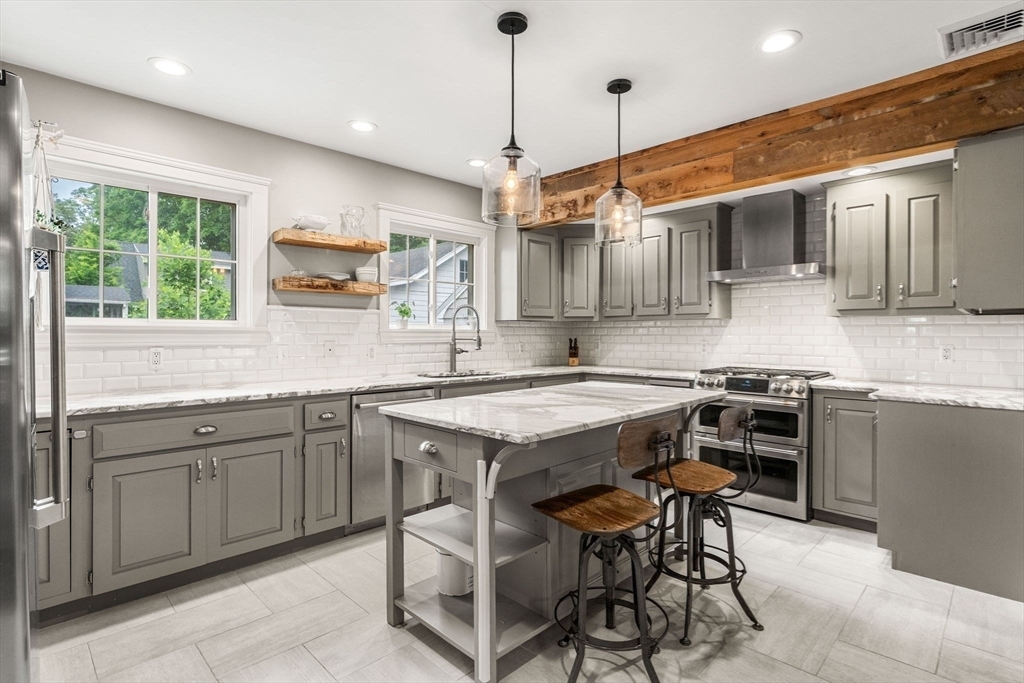 Property Photo: 26 Woodward Ave MA 01867