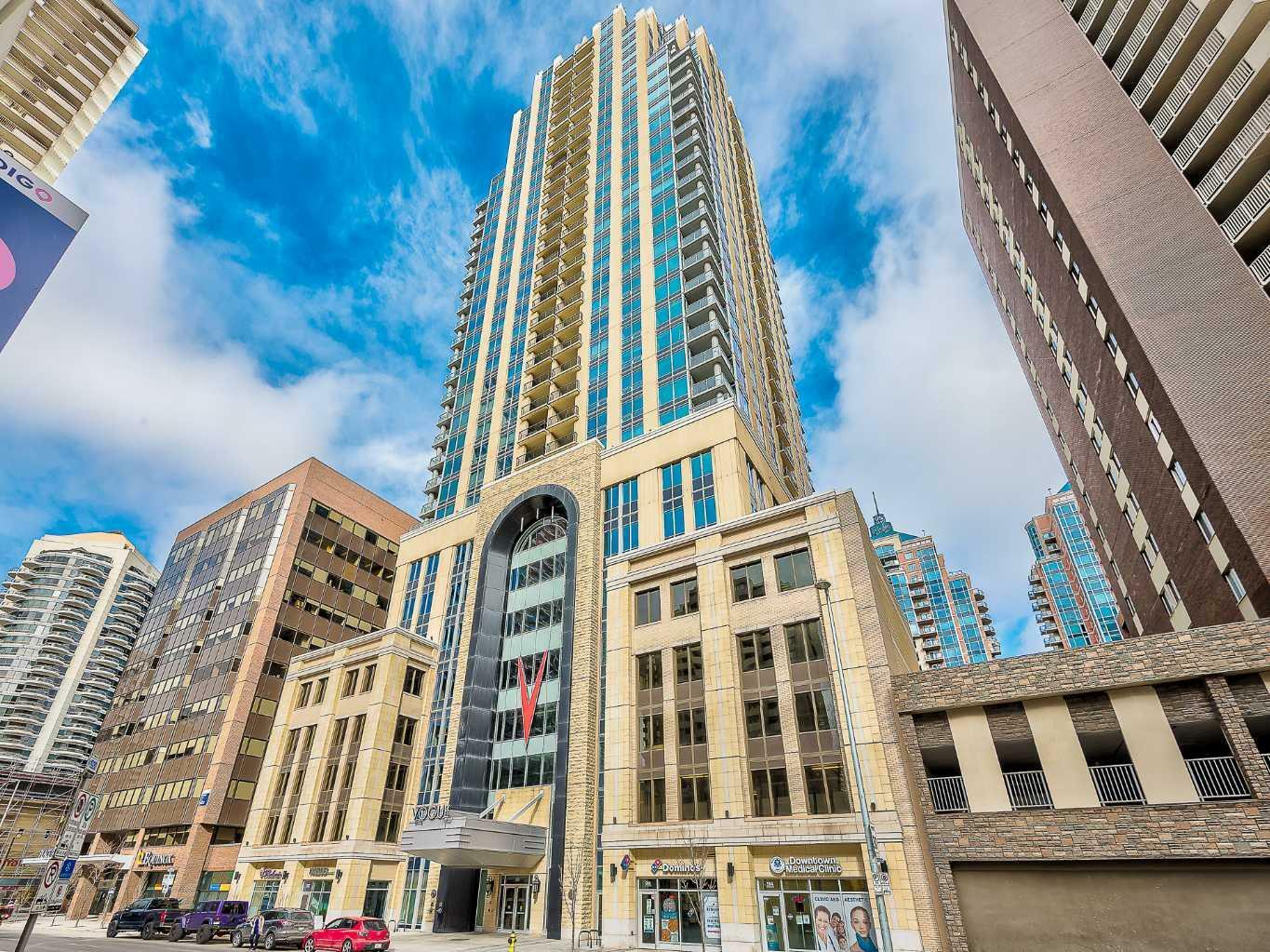 Property Photo: 930 6 Avenue SW 3007 AB T2P 1J3