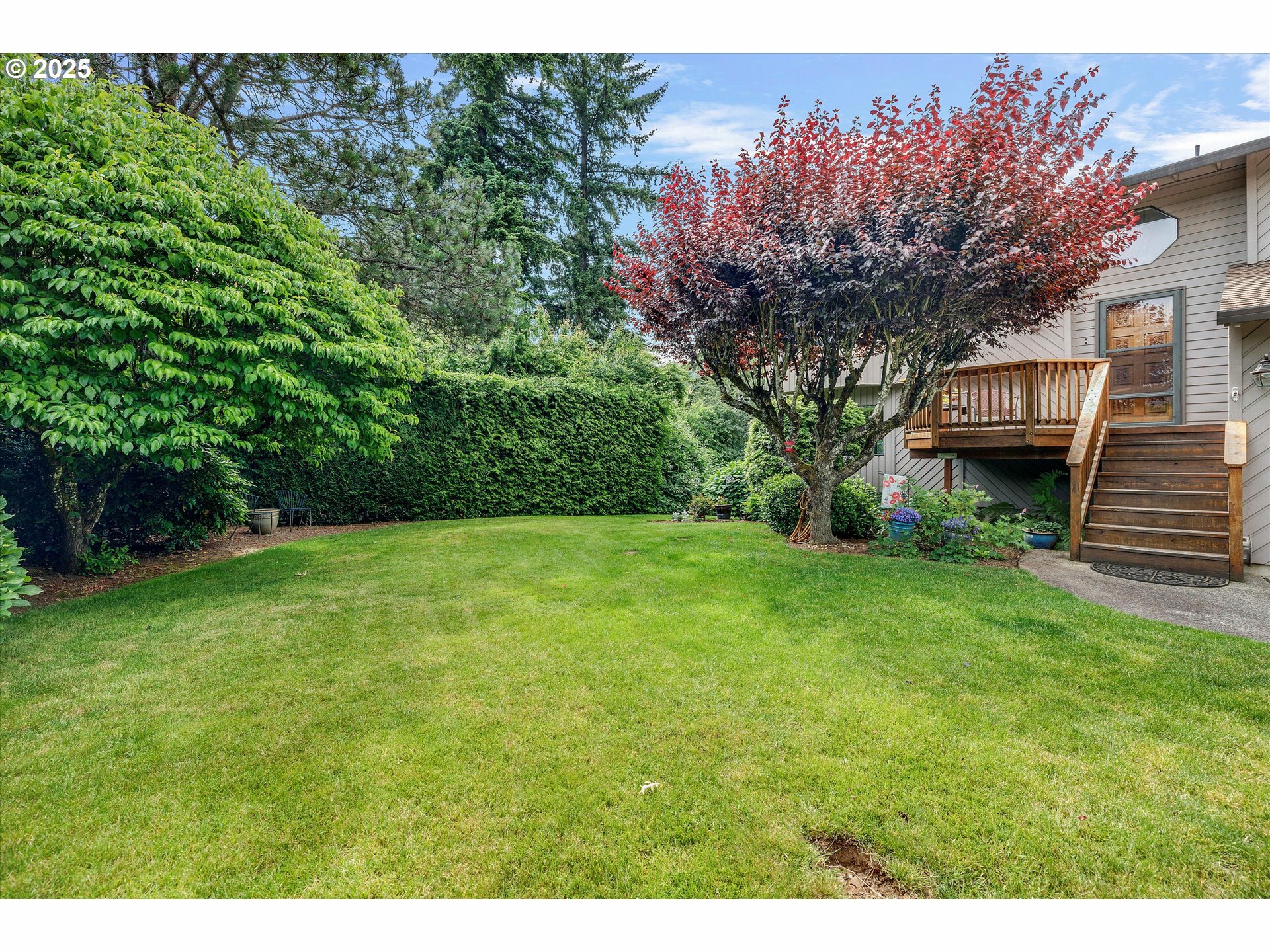 Property Photo: 6820 SE 135th Ave OR 97236