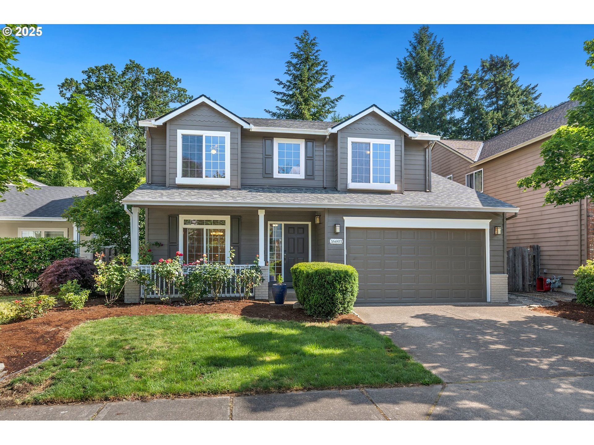 Property Photo:  16693 NW Oakridge Dr  OR 97229 