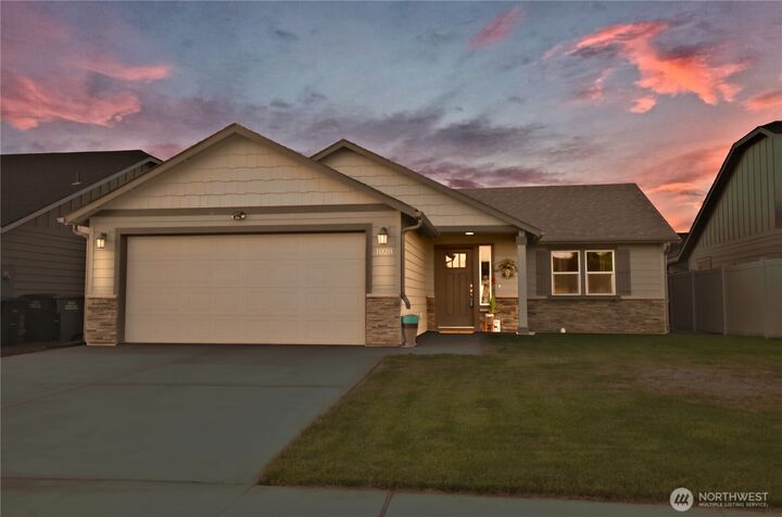 1028  Sequoia Road NE  Moses Lake WA 98837 photo