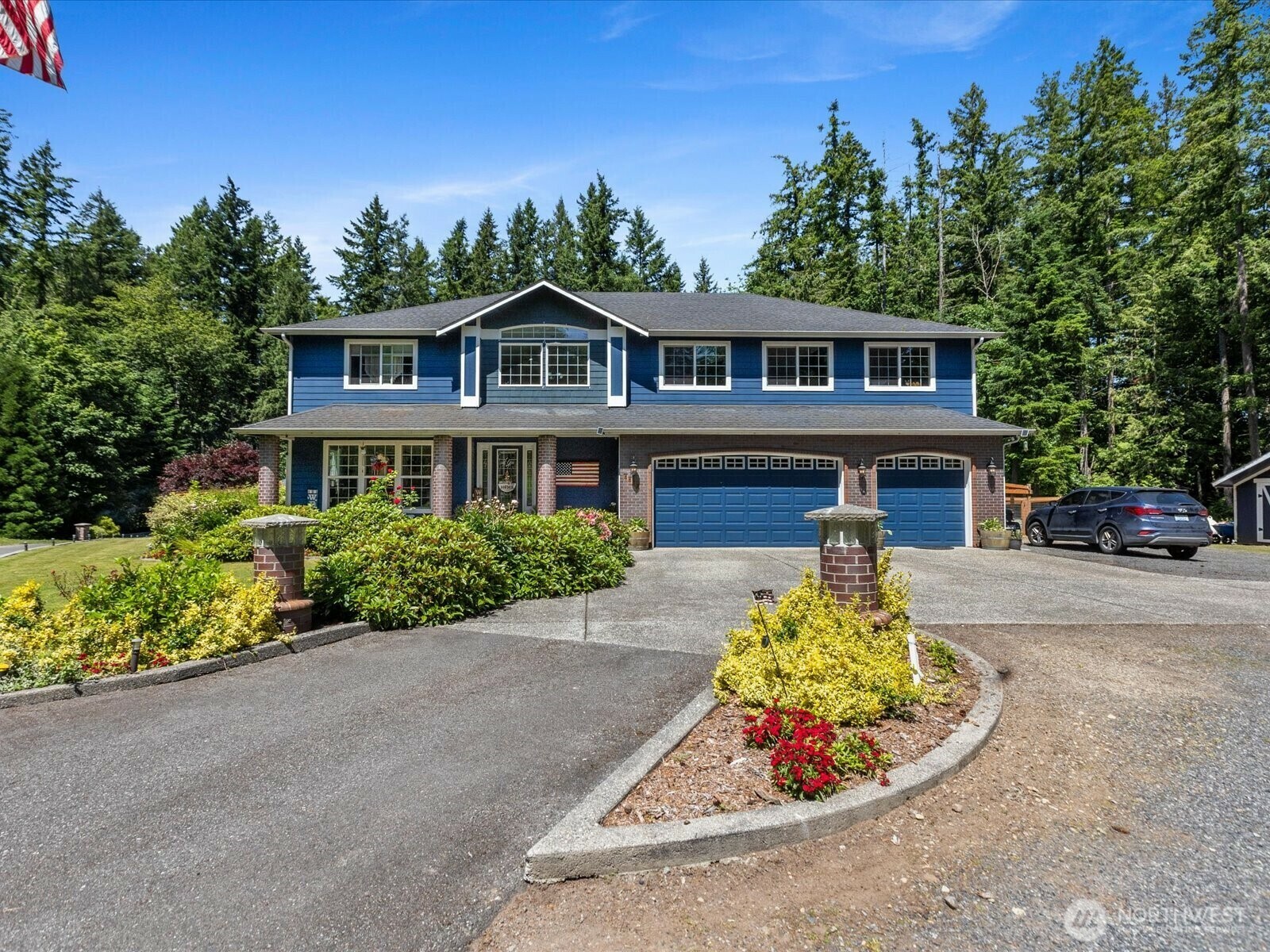 Property Photo:  8817  Lakewood Road  WA 98292 