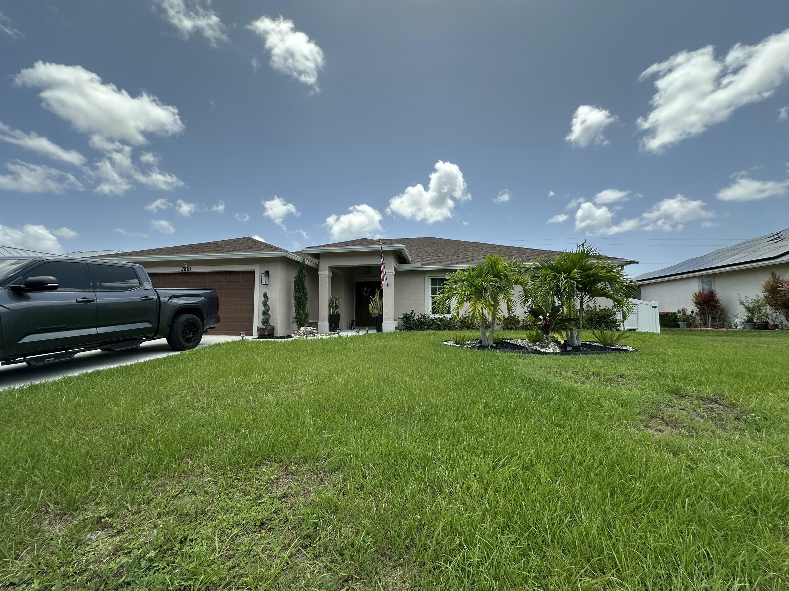 Property Photo: 2881 SE Pace Drive FL 34984