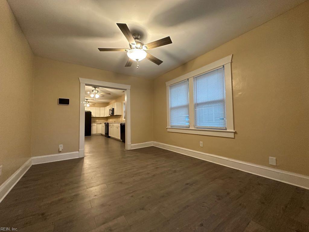 Property Photo: 3113 Lens Ave VA 23509