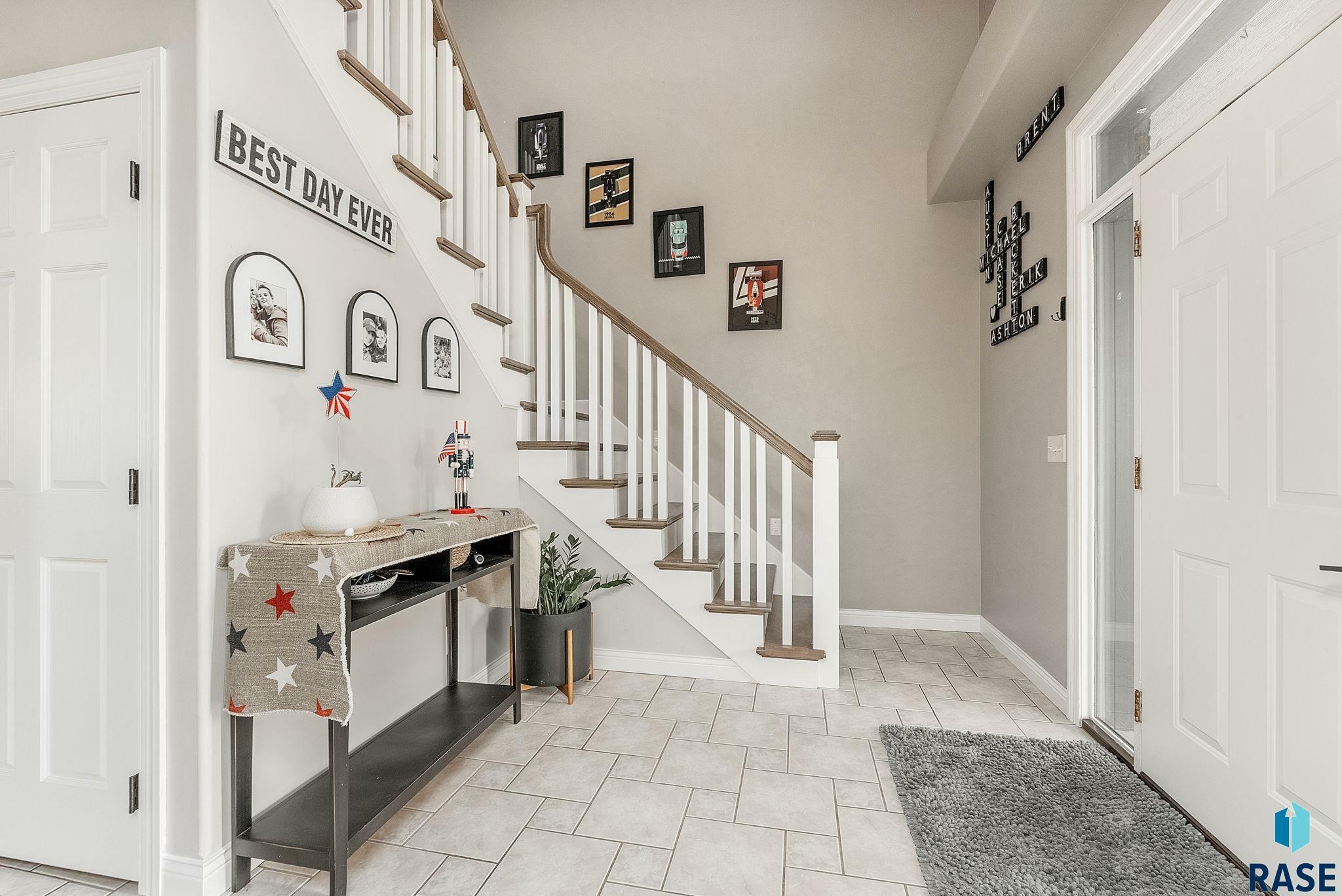 Property Photo: 27115 480th Ave SD 57032