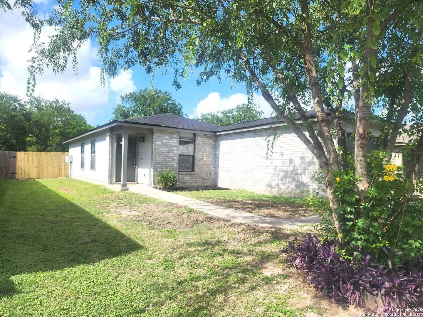 Property Photo:  10214 Redfish Cavern  TX 78245 