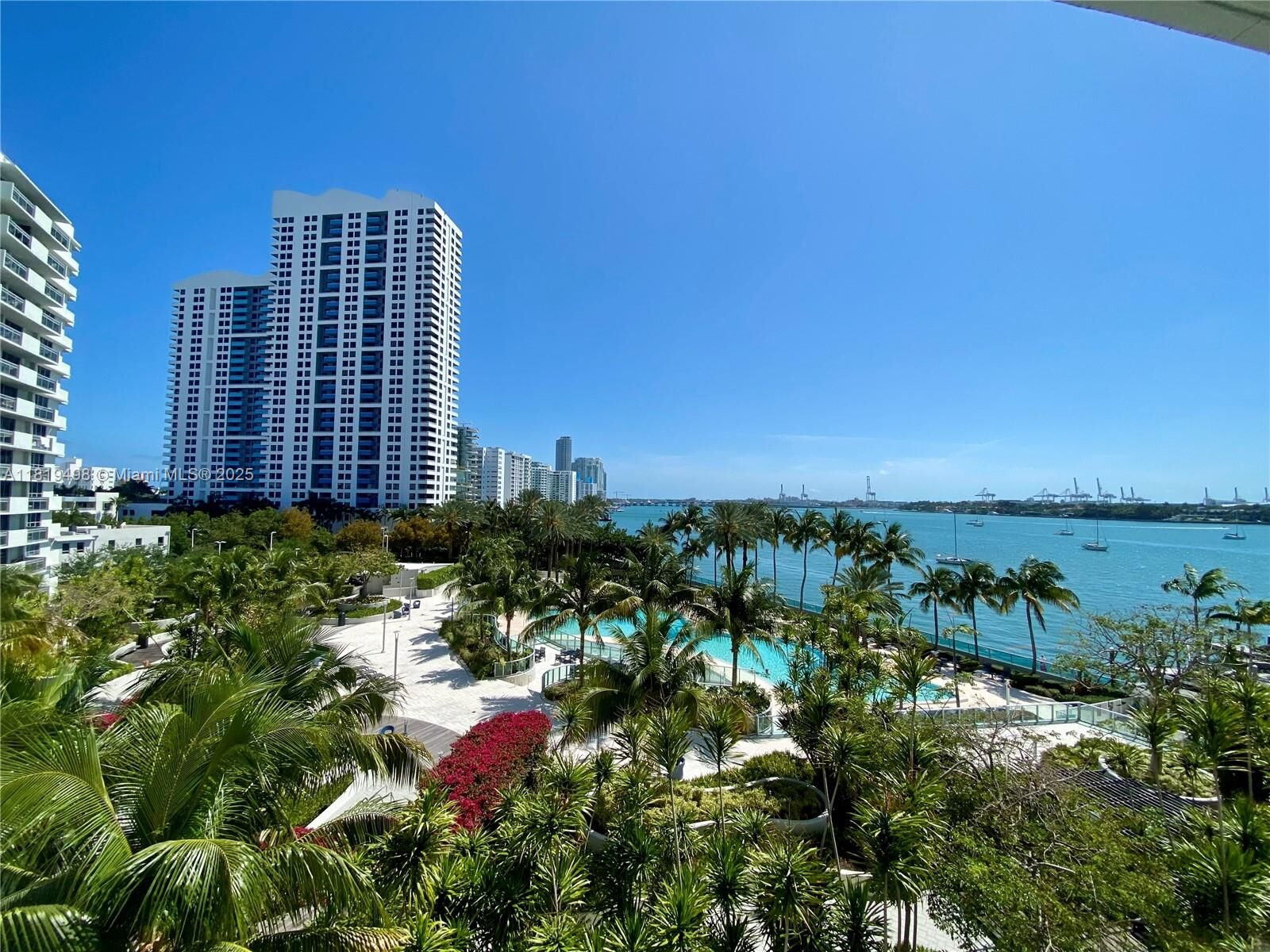 Property Photo: 1500 Bay Rd 530S FL 33139