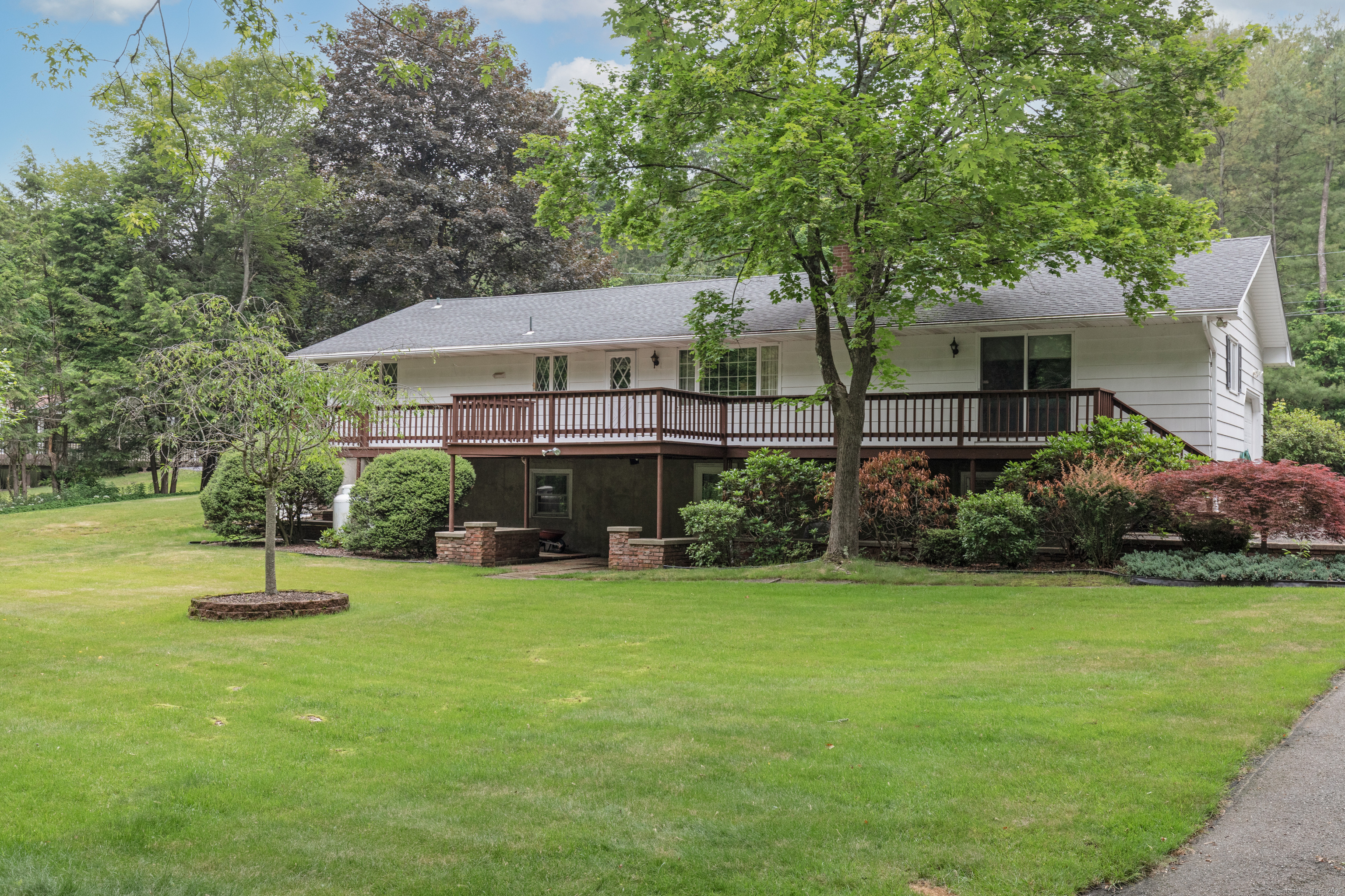Property Photo:  190 Allerton Farms Road  CT 06762 