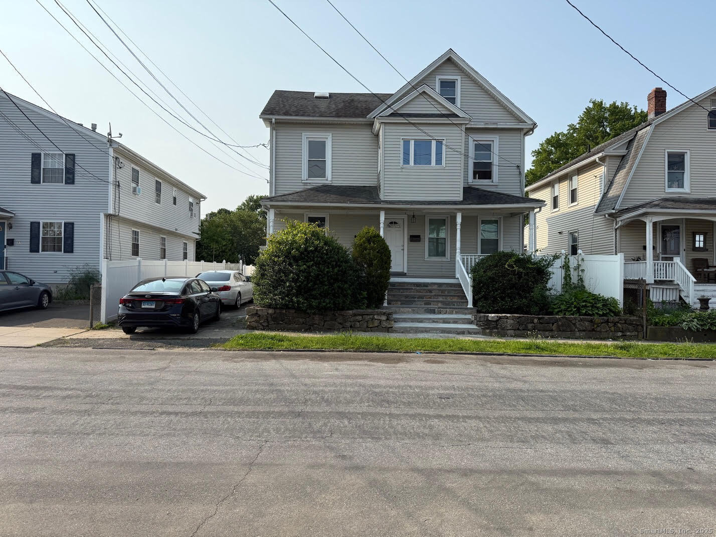 Property Photo: 97 Davis Avenue 2nd Flr CT 06605