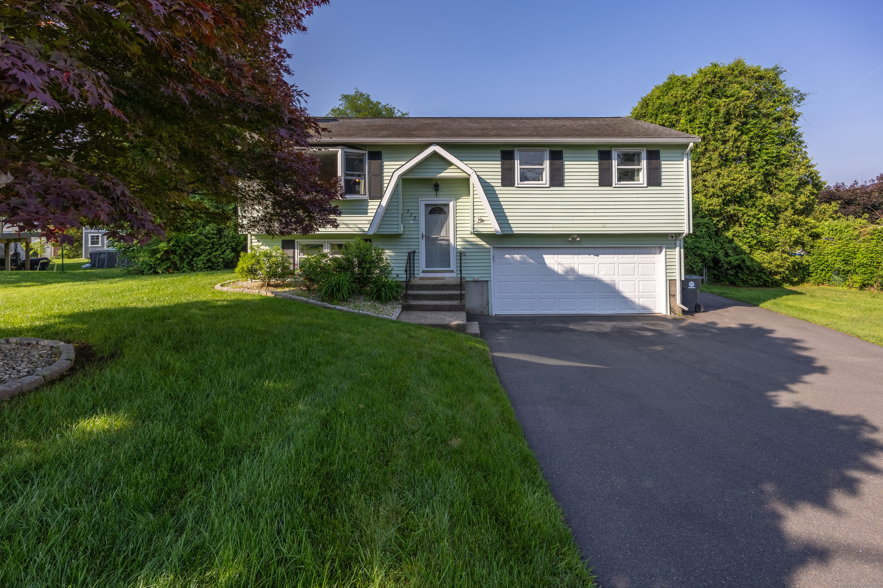 272 Westwoods Terrace  Bristol CT 06010 photo