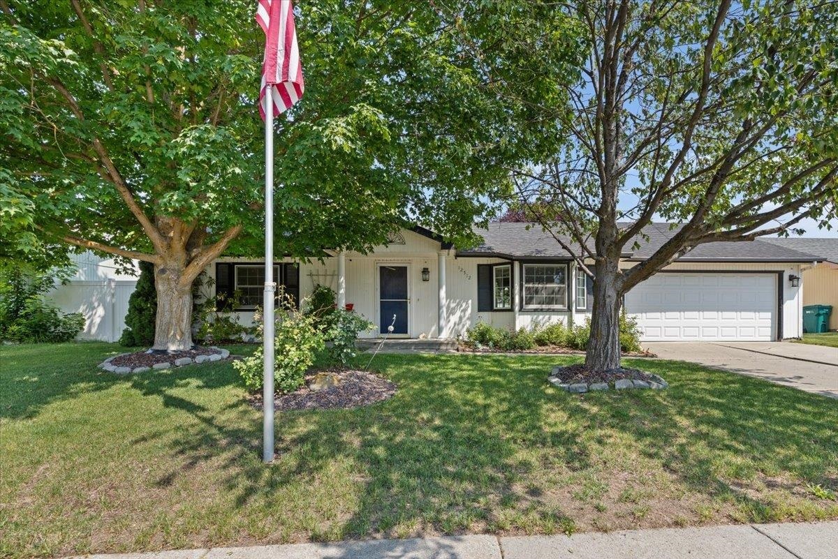 Property Photo: 12512 W 10th Ave WA 99001