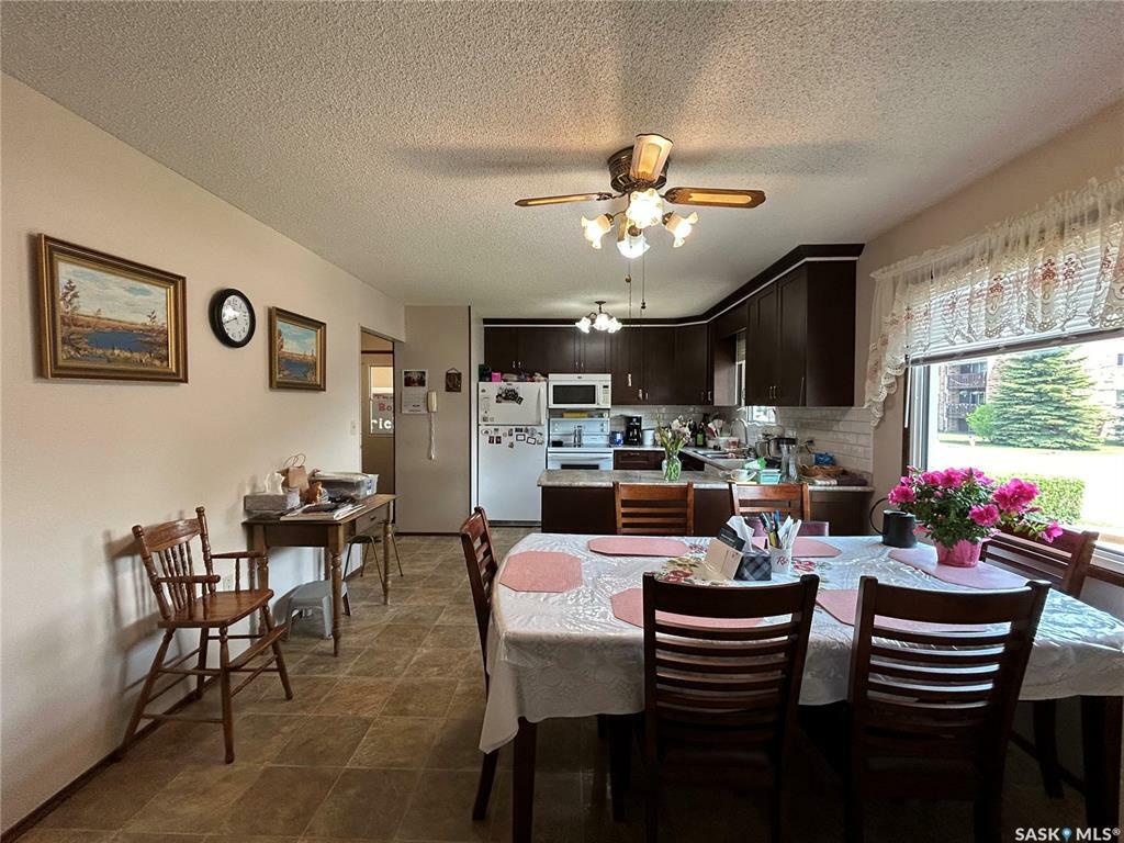 Property Photo: 639 16th Street SK S0K 2A0