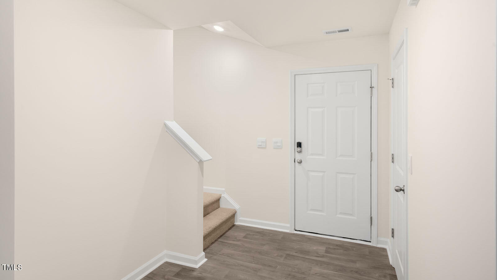 Property Photo: 5529 Musket Court NC 27610