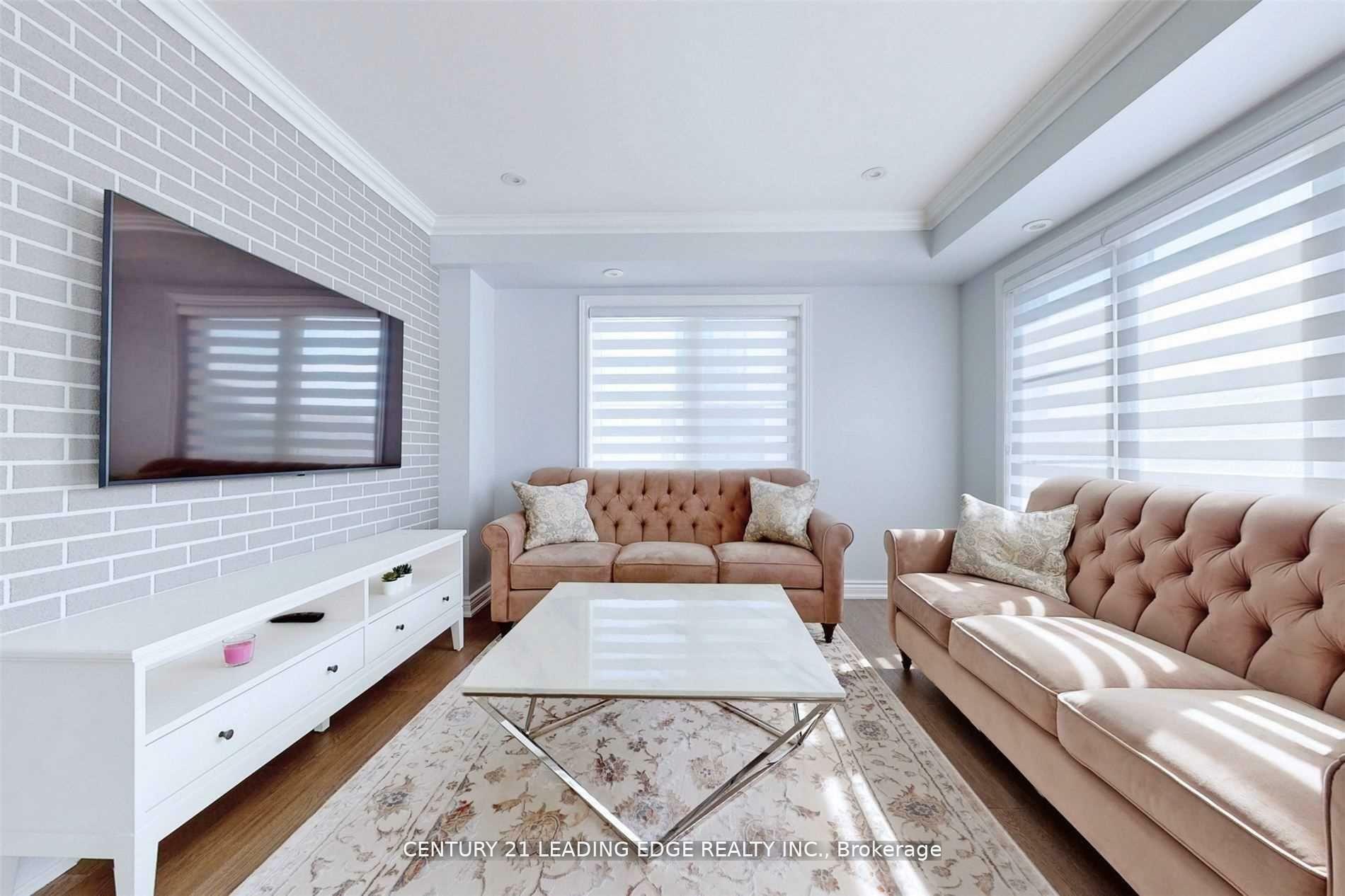 Property Photo: 200 Veterans Drive 74 ON L7A 4S6