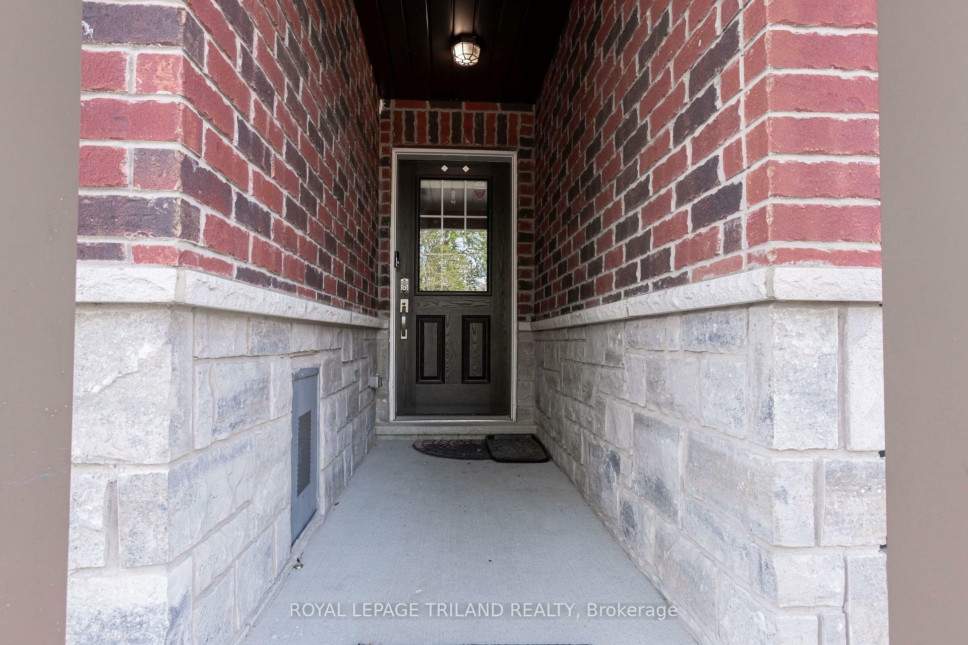 Property Photo: 7759 Shaw Street ON L2G 0H1