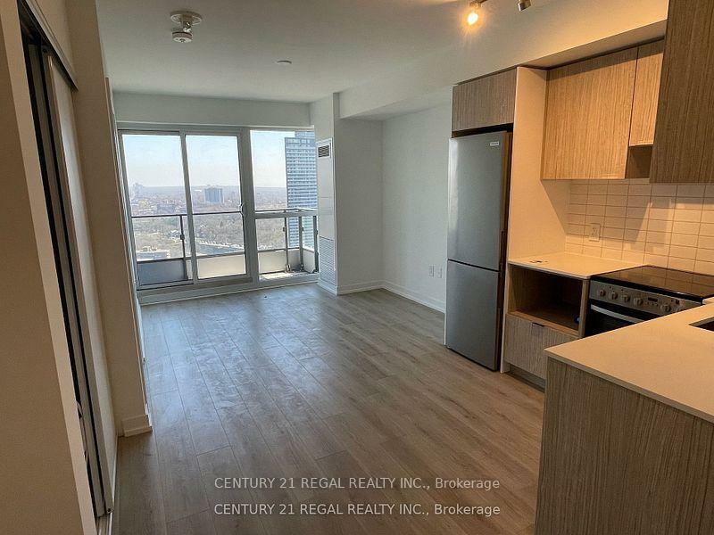 Photo de la propriété: 395 Bloor Street E 2510 ON M4W 0B4