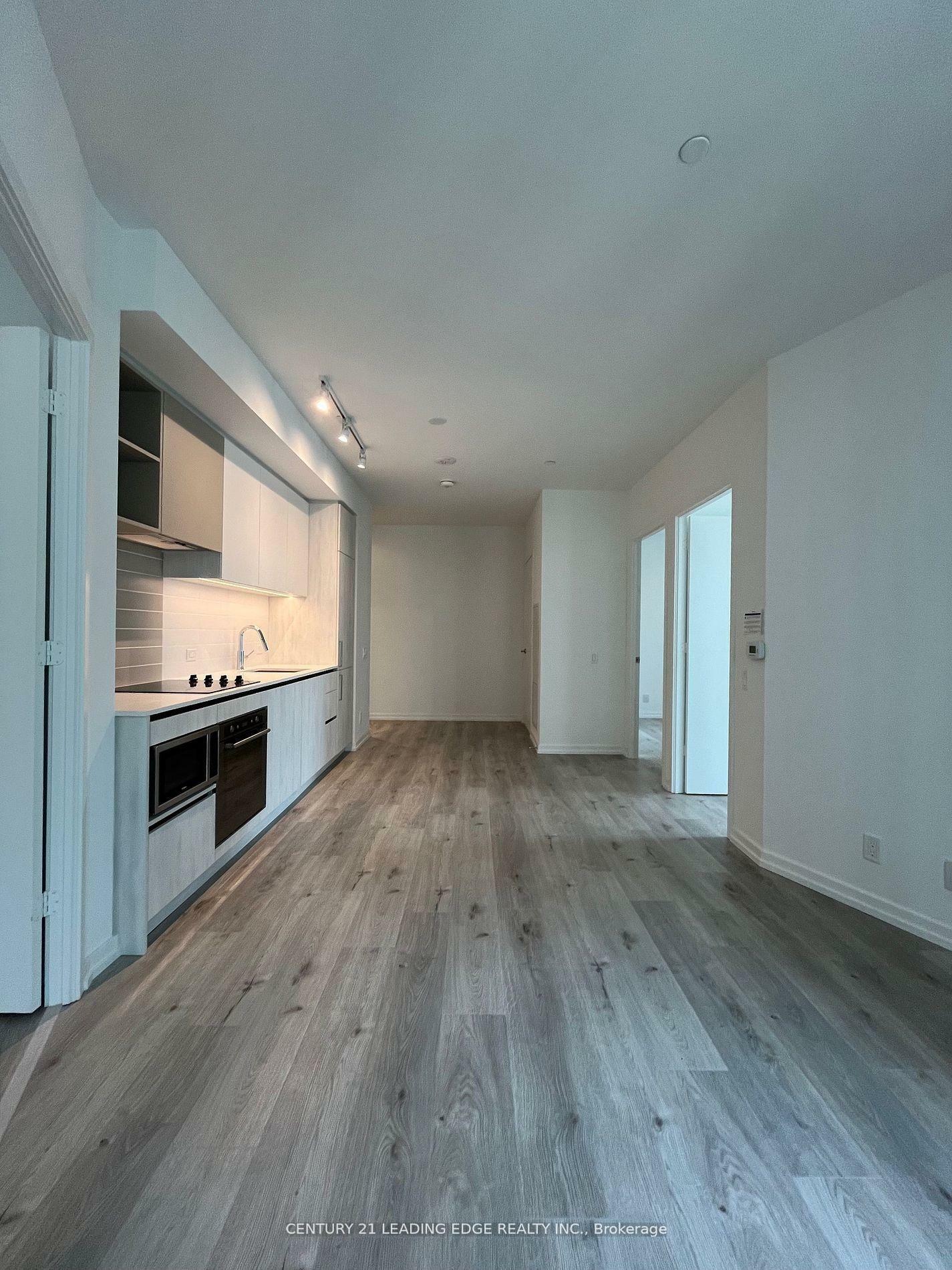 Photo de la propriété: 7890 Jane Street 506 ON L4K 0K9
