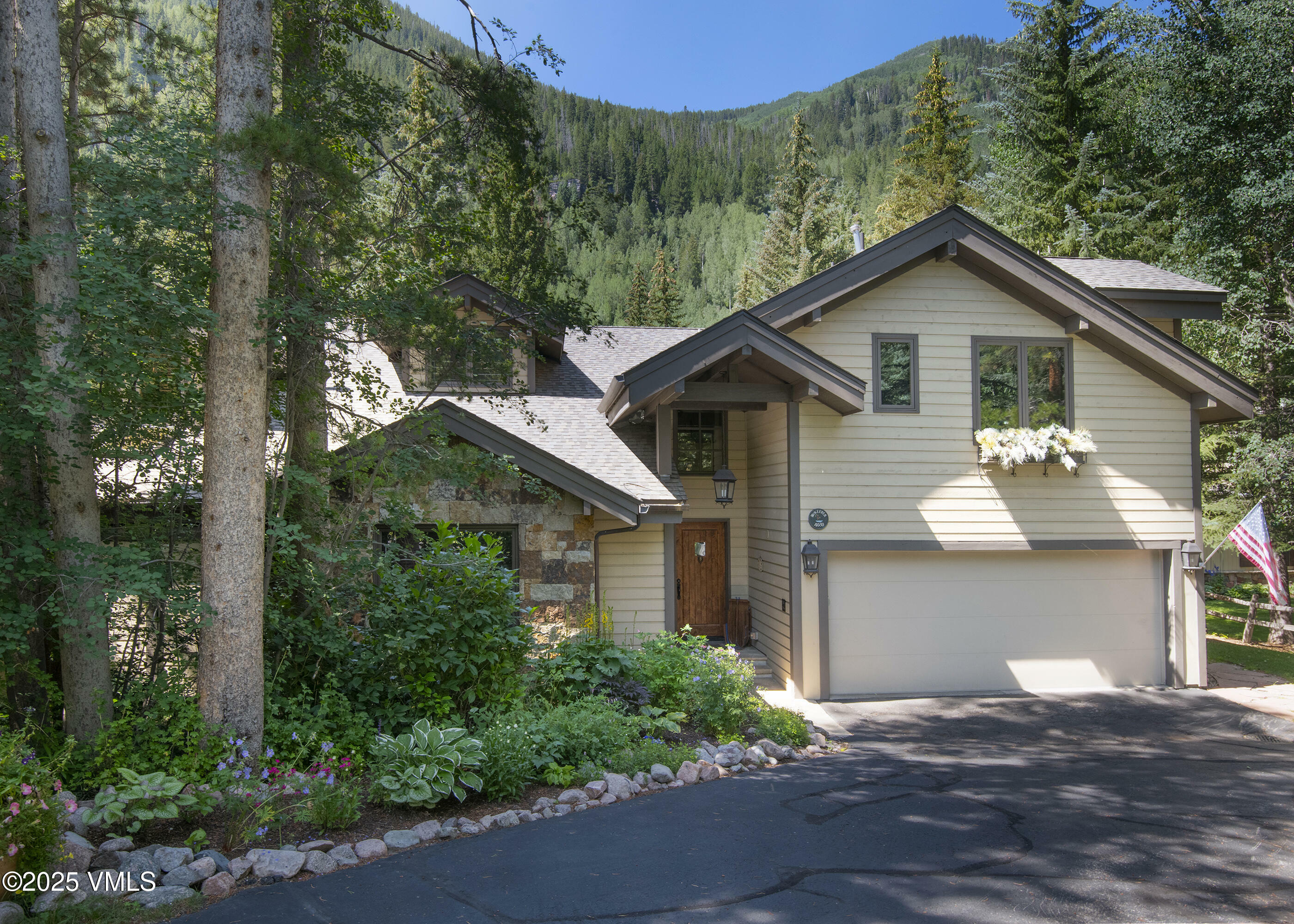 Property Photo: 4030 Bighorn Road Lot 1-B CO 81657