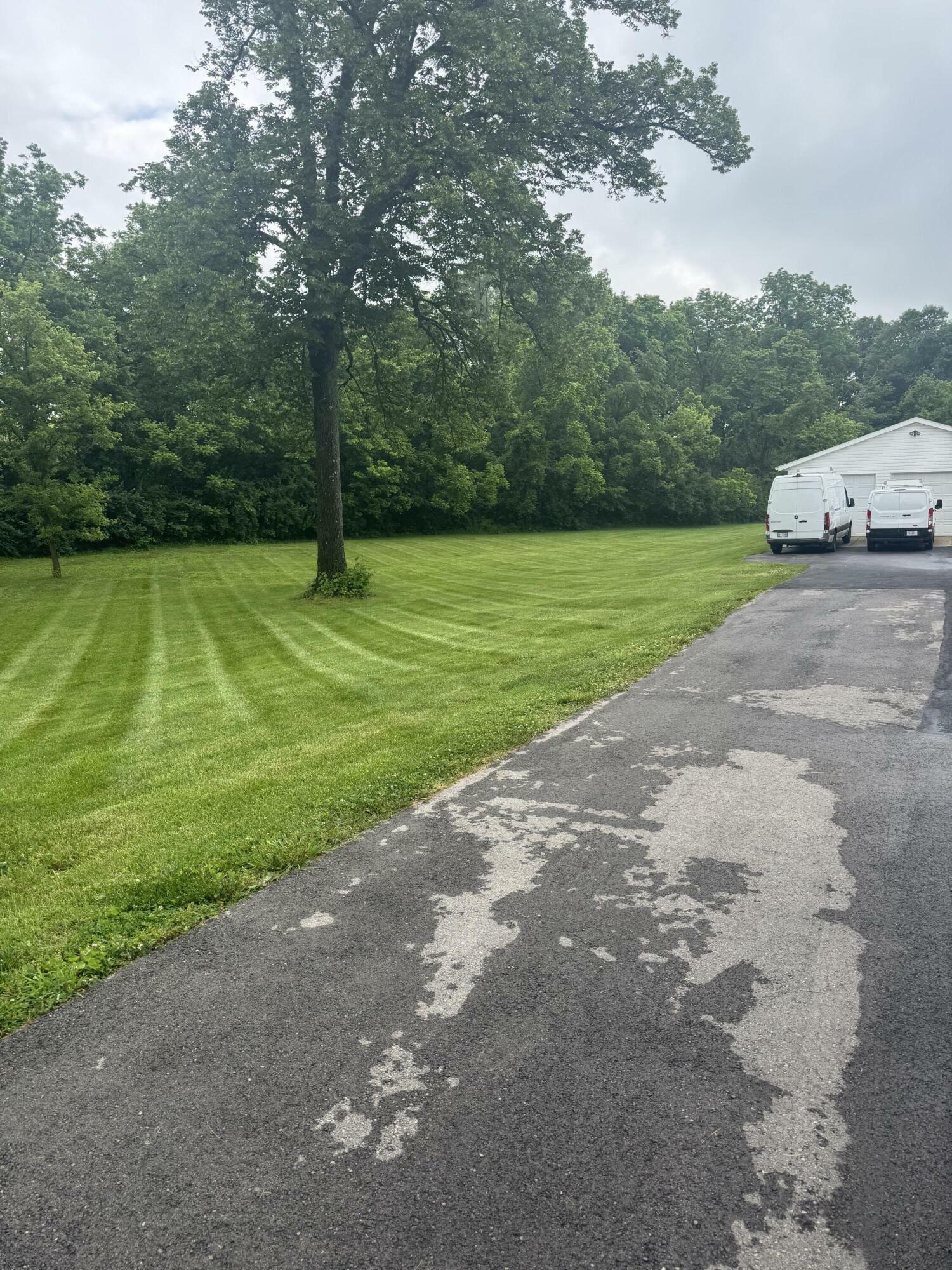 Property Photo: 712 Vale Road OH 45504