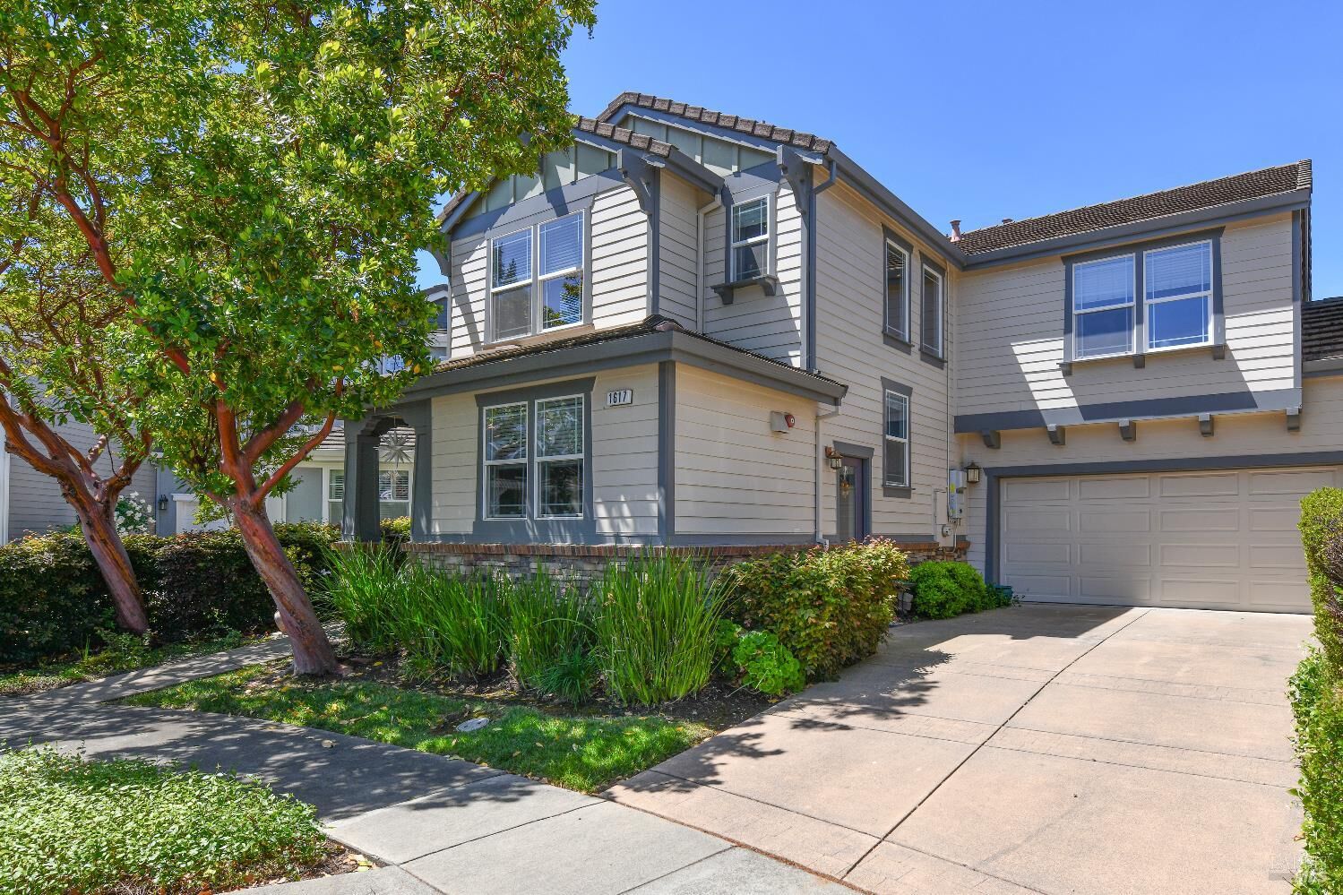 Property Photo:  1617 Pear Tree Lane  CA 94558 