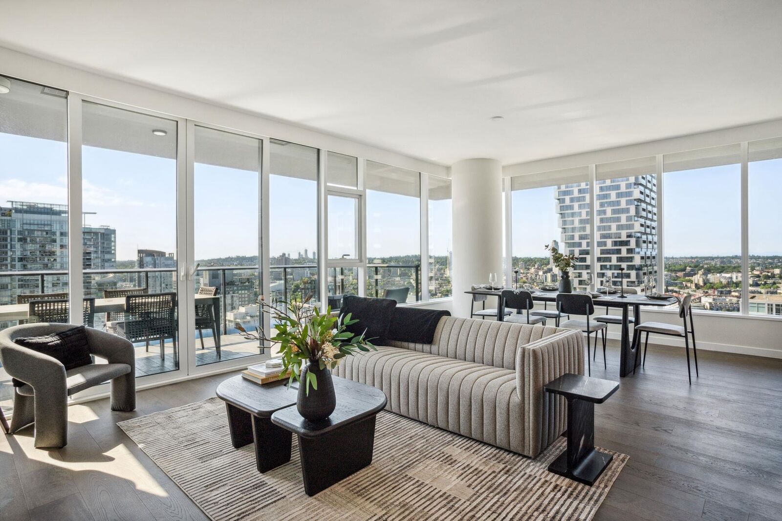 Property Photo: 1335 Howe Street 3303 BC V6Z 0H1
