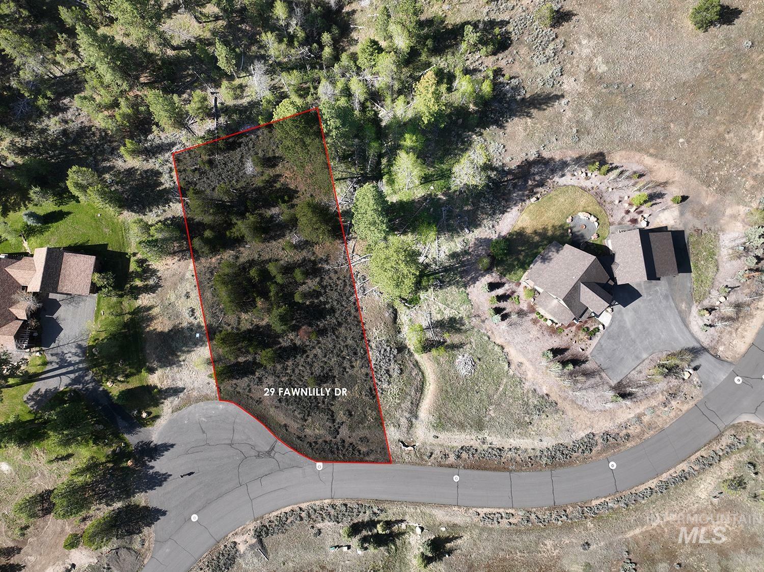 Property Photo: 29 Fawnlilly Dr ID 83638