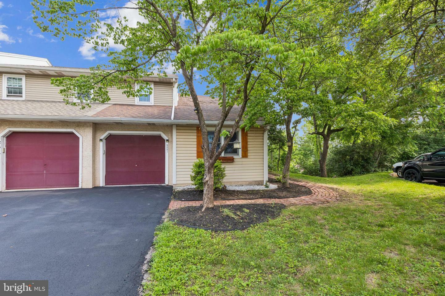 2621 Terraced Hill Court  Pottstown PA 19464 photo