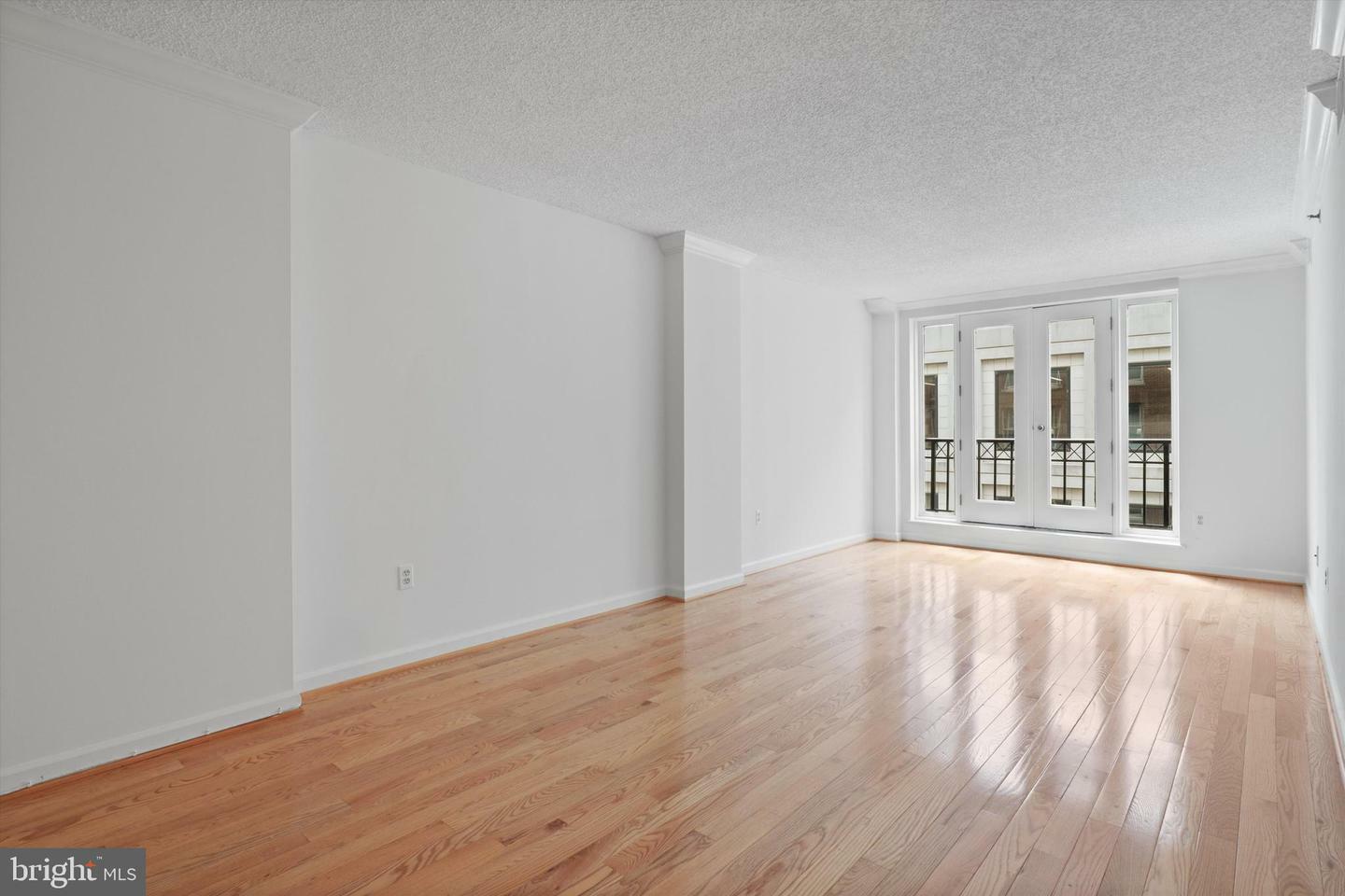 Property Photo: 601 Pennsylvania Avenue NW 612 DC 20004