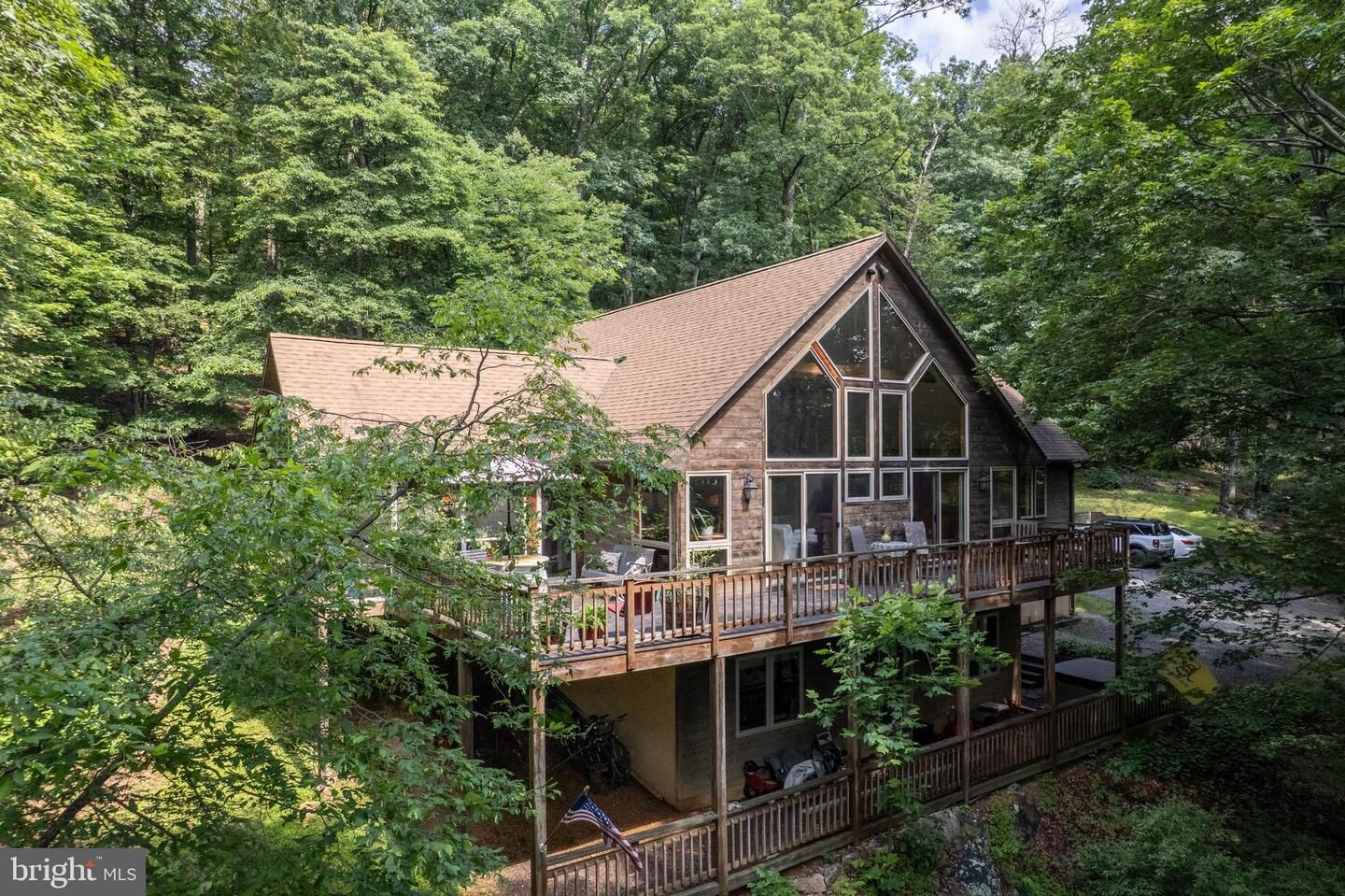 Property Photo: 379 Wintergreen Way WV 25411