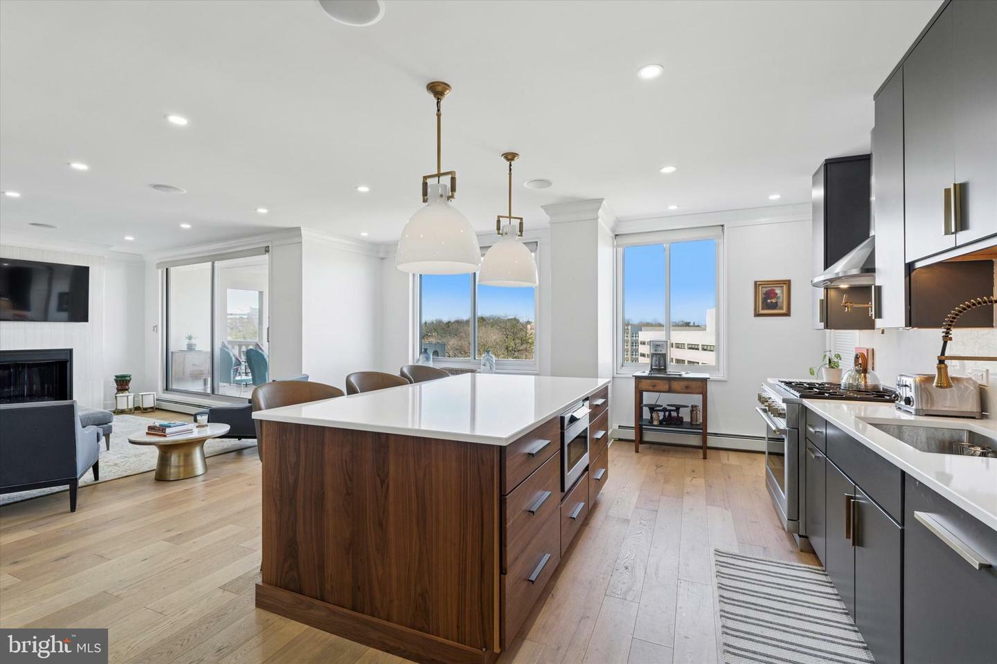 Property Photo: 191 Presidential Boulevard R1018-1019 PA 19004