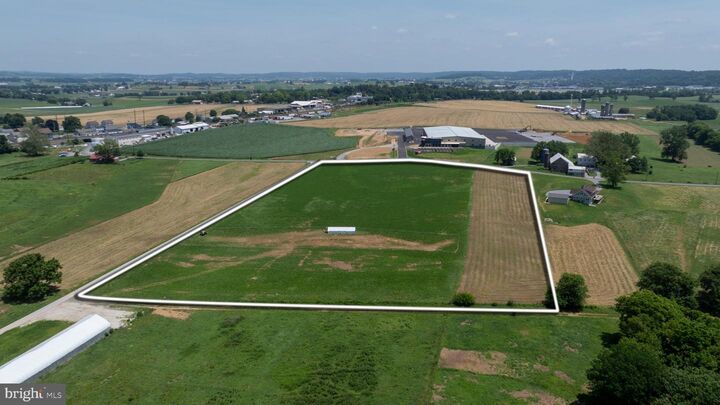 Property Photo:  35 Kinzer  PA 17562 