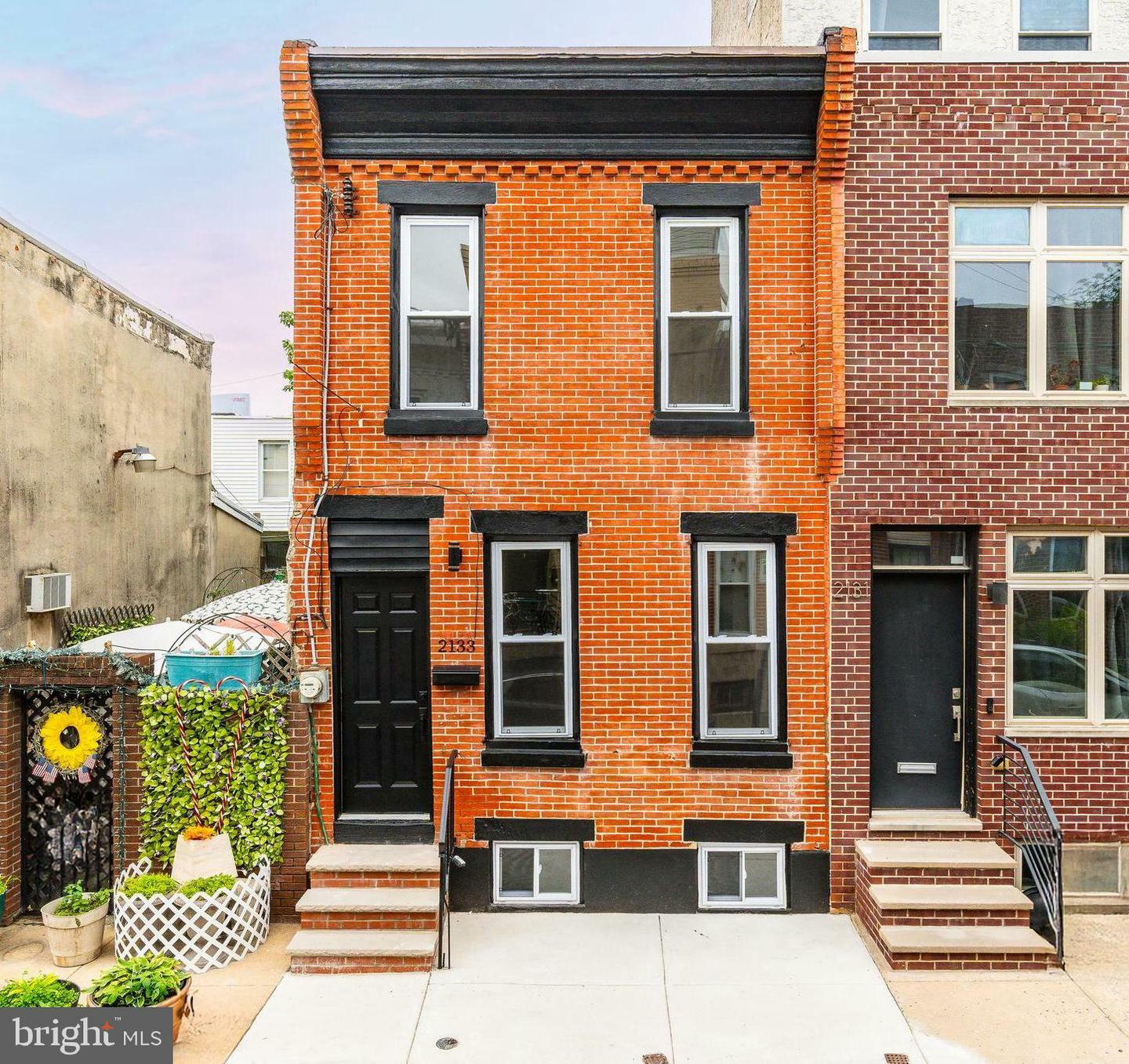 2133 Latona Street  Philadelphia PA 19146 photo