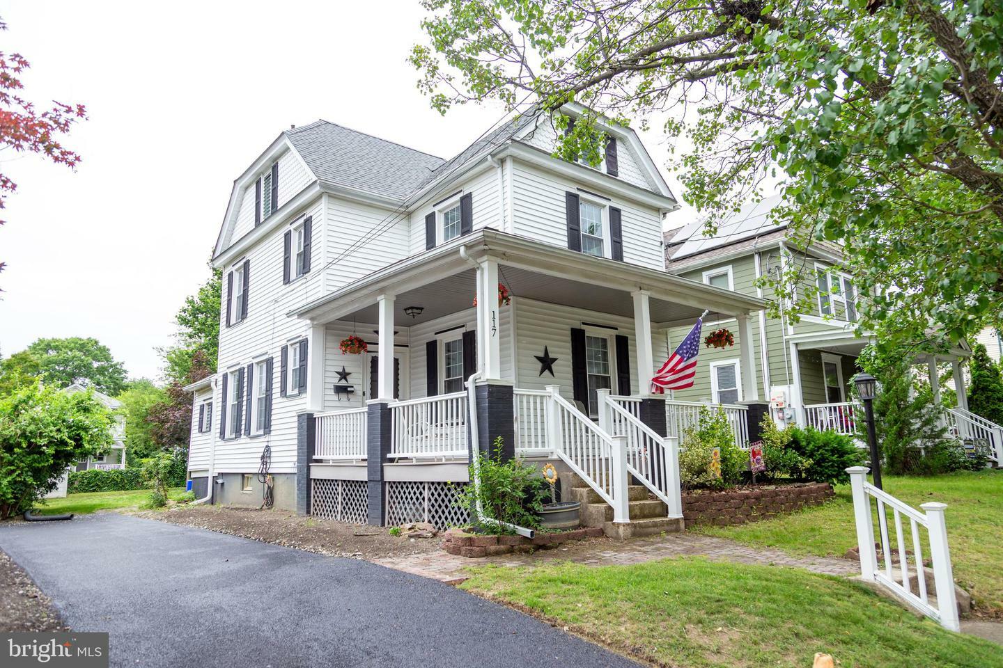 Property Photo:  117 Harvard Avenue  NJ 08108 