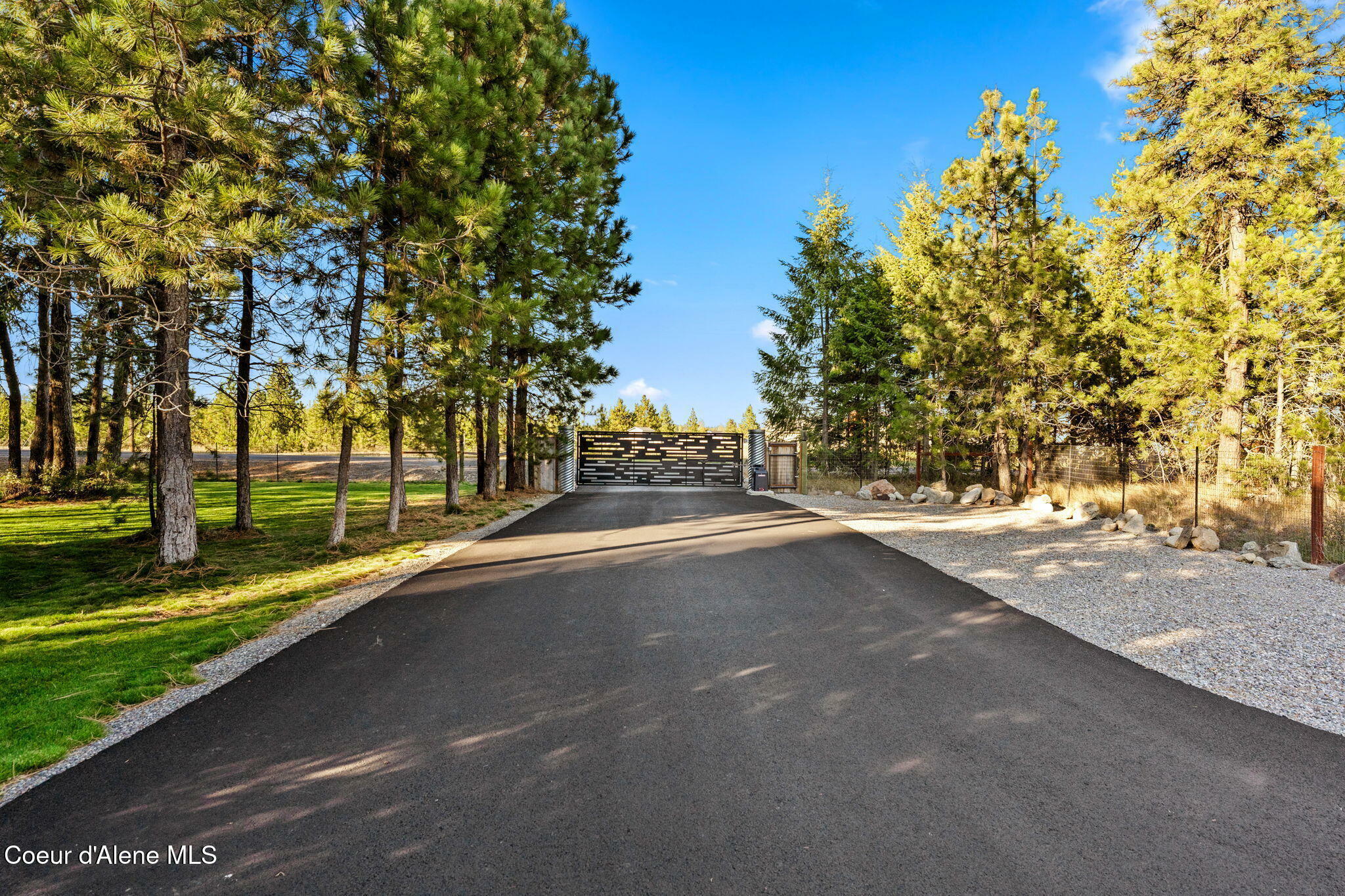 Property Photo: 300 E Seasons Rd ID 83801