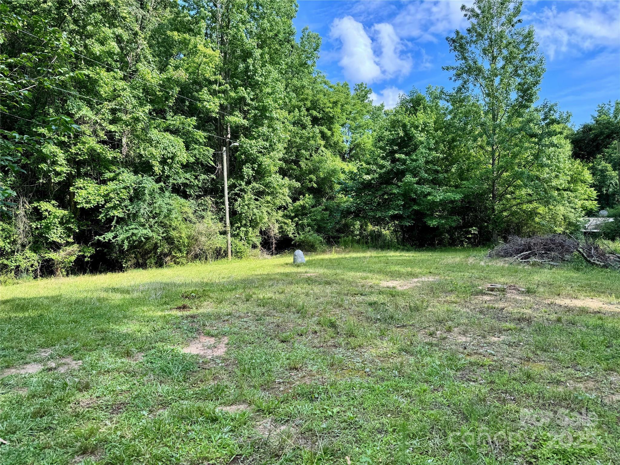 Property Photo:  989 Longleaf Road  SC 29745 