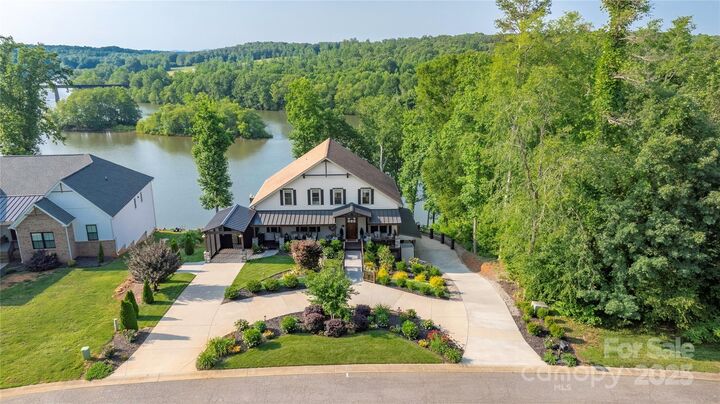 5888 Wood Duck Way  Catawba NC 28609 photo