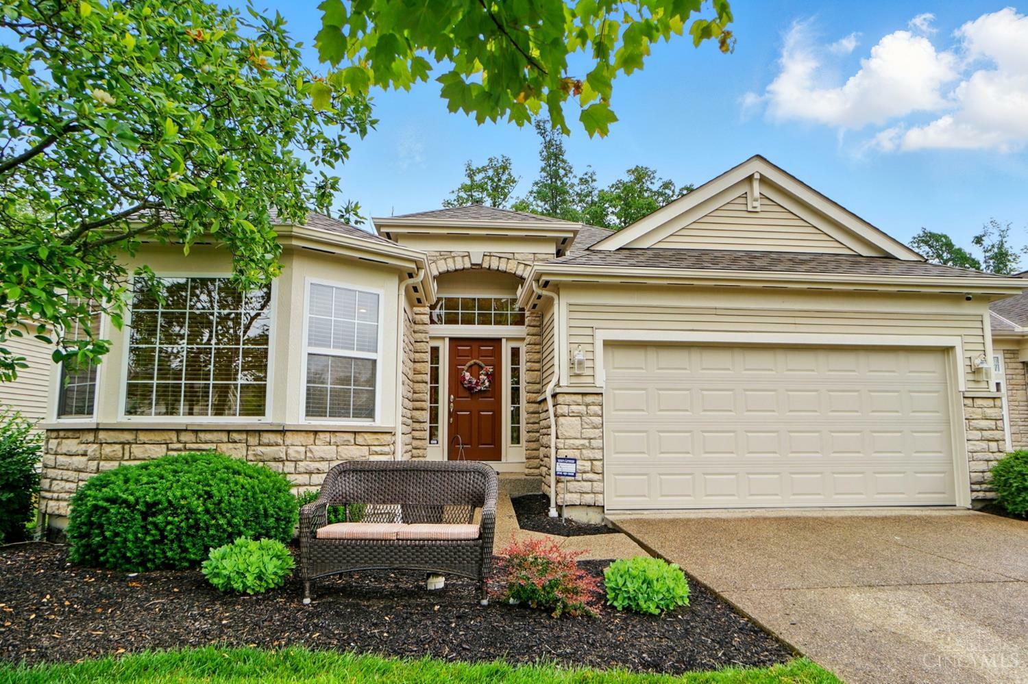 Property Photo: 3492 Ballymore Court OH 45245